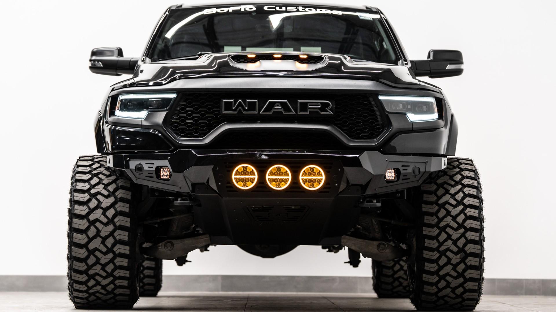 2024 RAM TRX in DIAMOND BLACK CRYSTAL PEARLCOAT, photo 27 of 49
