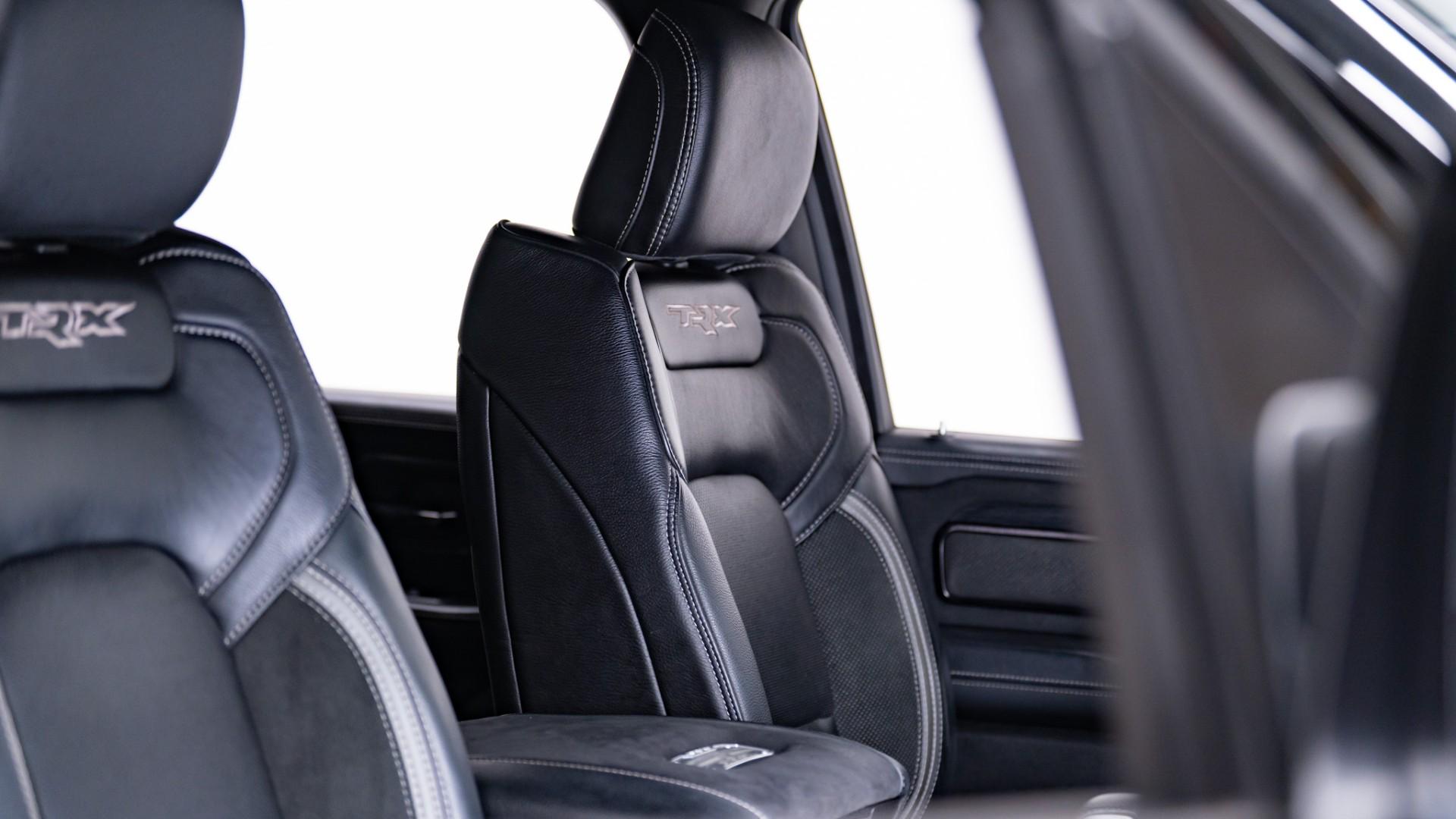 2024 RAM TRX in DIAMOND BLACK CRYSTAL PEARLCOAT, photo 30 of 49