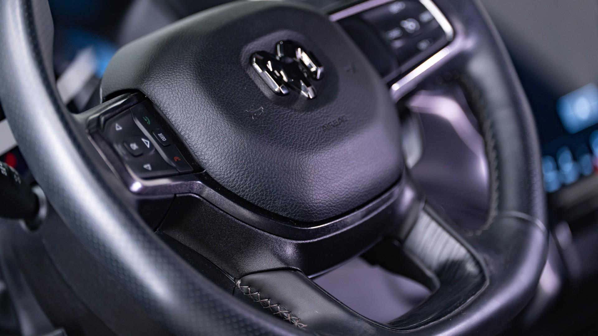 2024 RAM TRX in DIAMOND BLACK CRYSTAL PEARLCOAT, photo 44 of 49