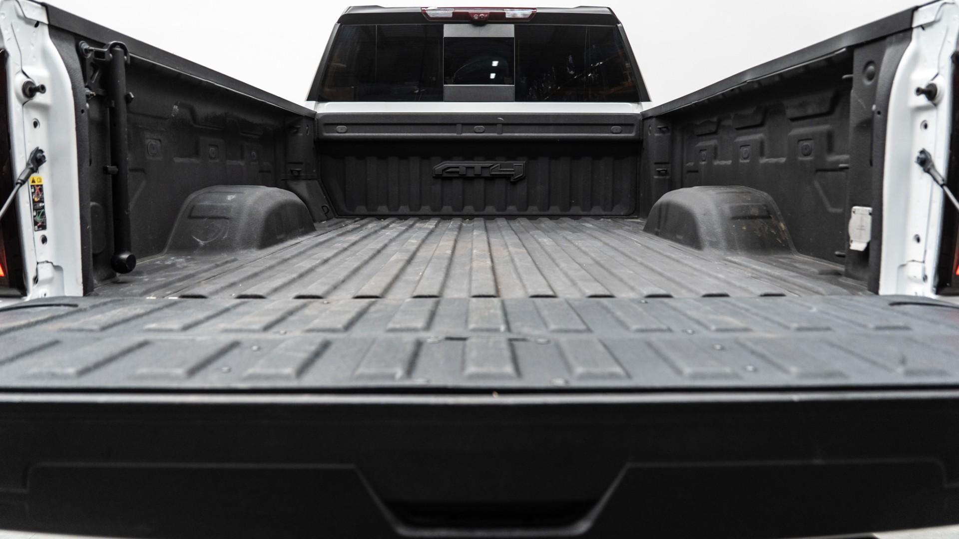 2024 GMC SIERRA 2500HD in White, photo 14 of 41