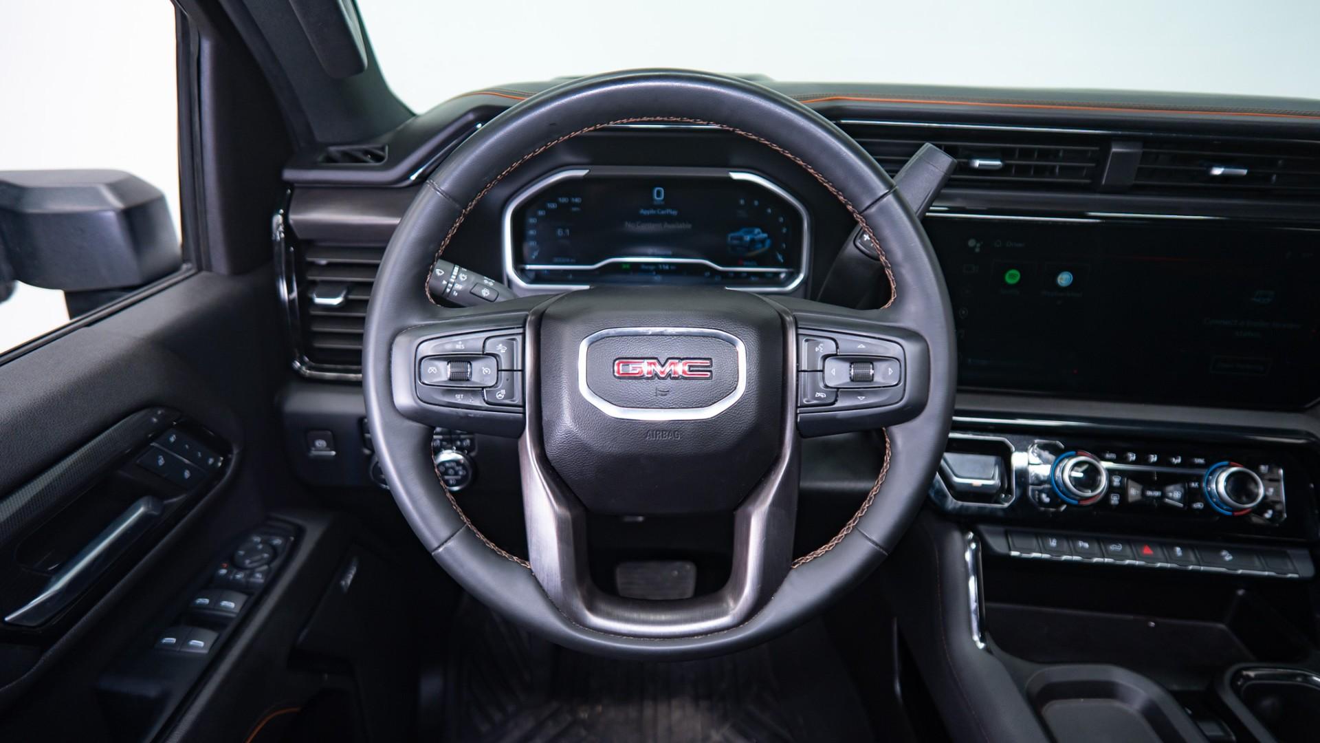 2024 GMC SIERRA 2500HD in White, photo 33 of 41