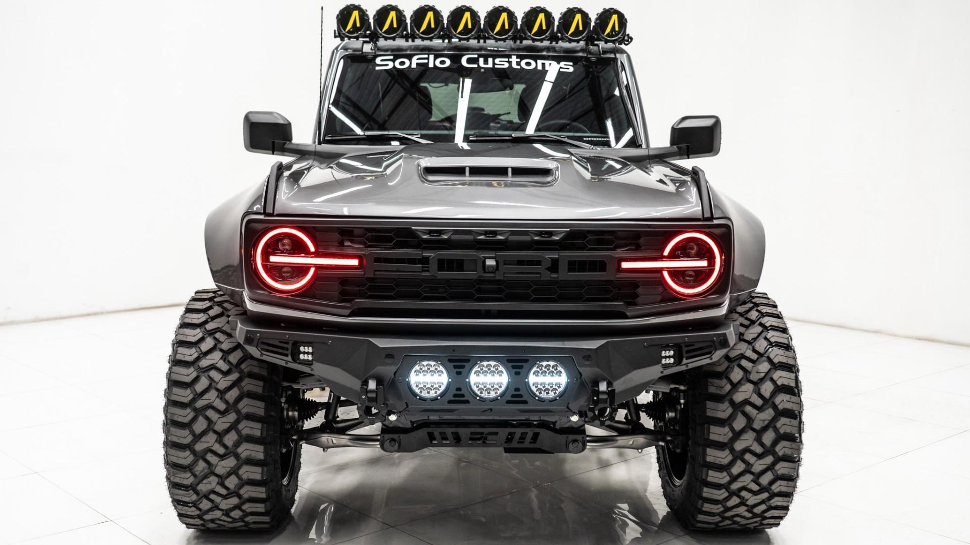 2025 FORD BRONCO in Carbonized Gray Metallic, photo 14 of 40