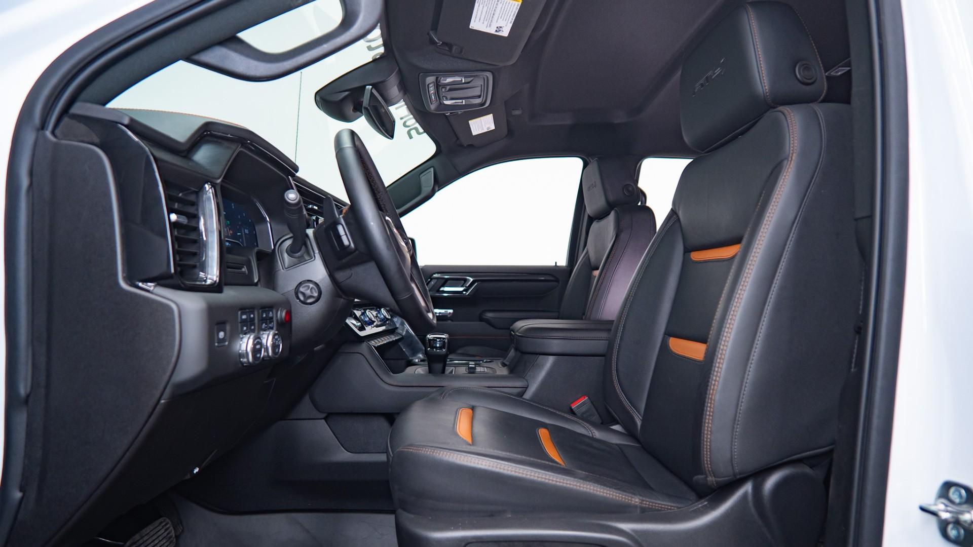 2025 GMC SIERRA 1500 in White, photo 18 of 46