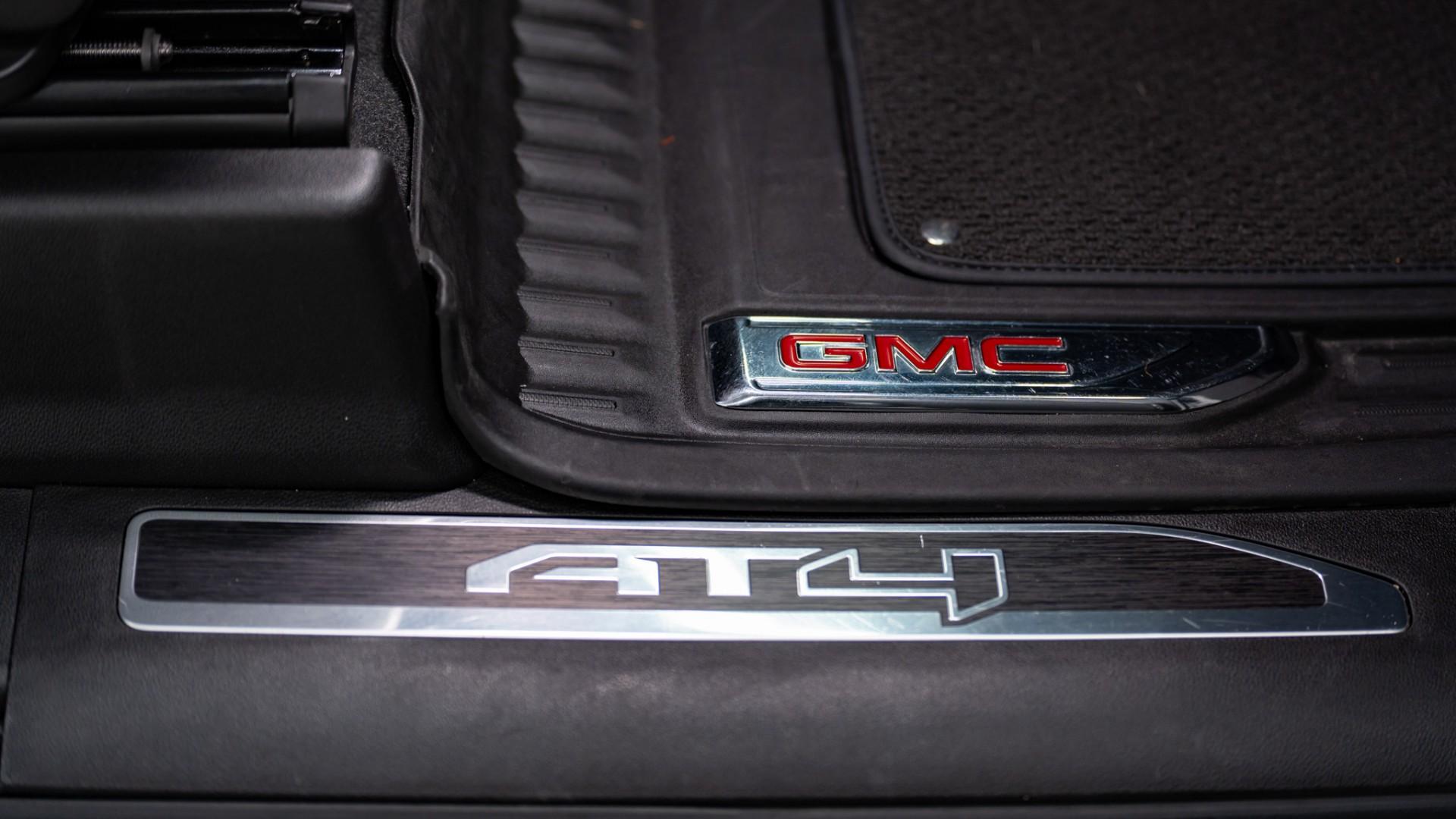2025 GMC SIERRA 1500 in White, photo 30 of 46