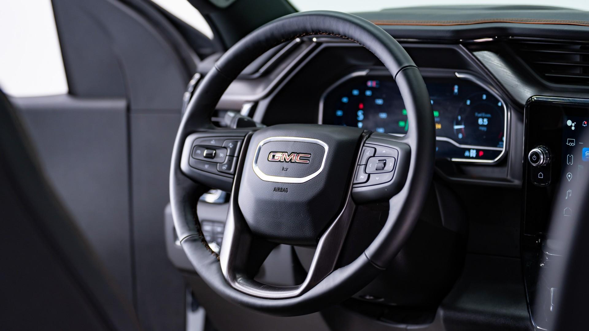 2025 GMC SIERRA 1500 in White, photo 25 of 46