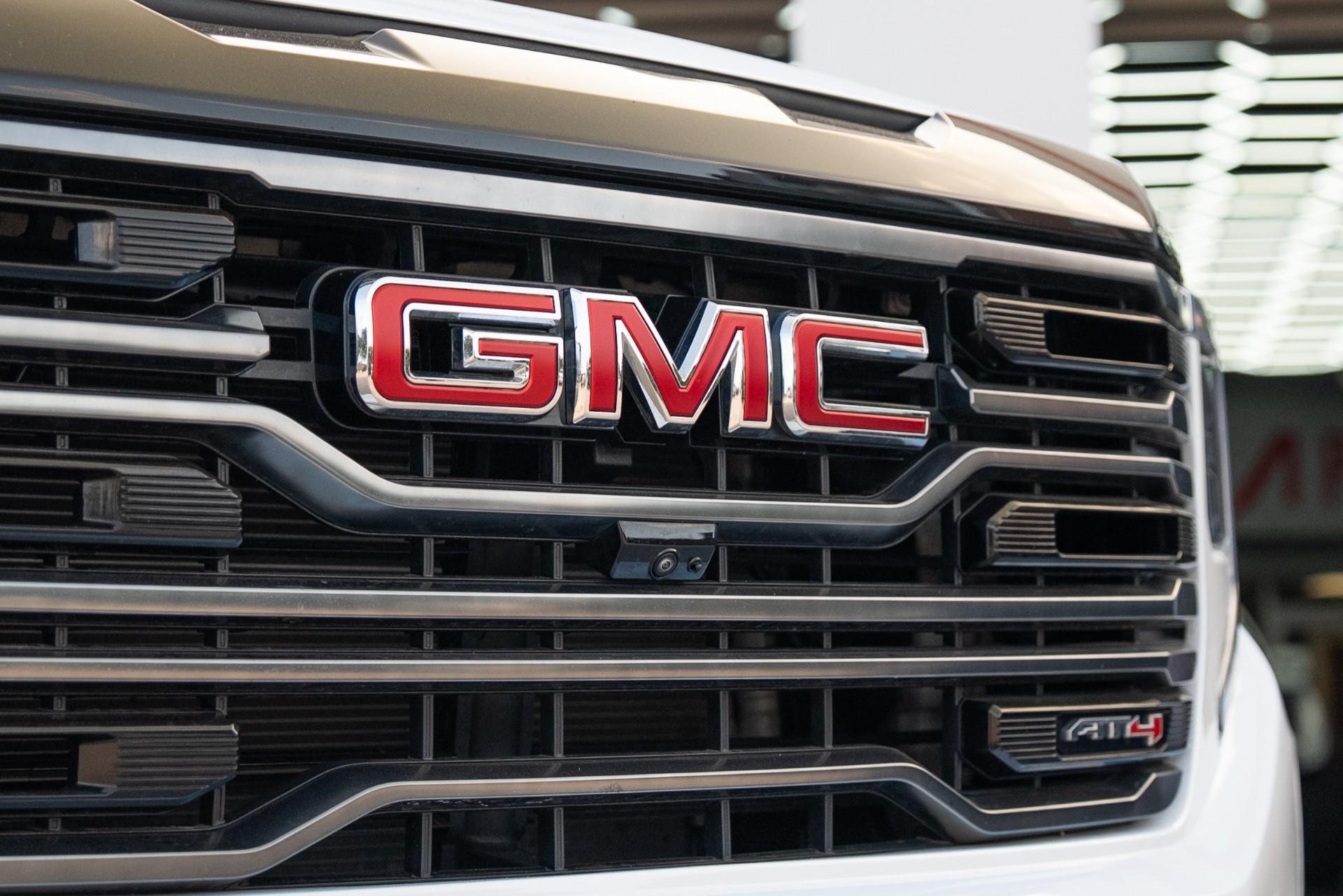 2025 GMC SIERRA 1500 in White, photo 42 of 46