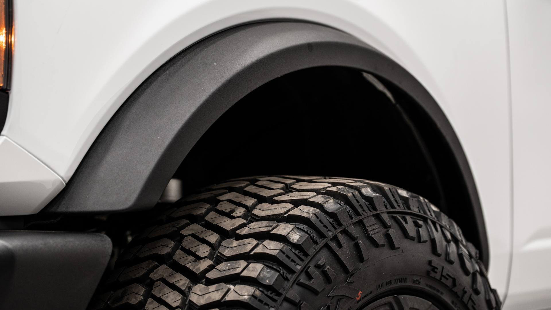 2025 FORD BRONCO in White, photo 14 of 43