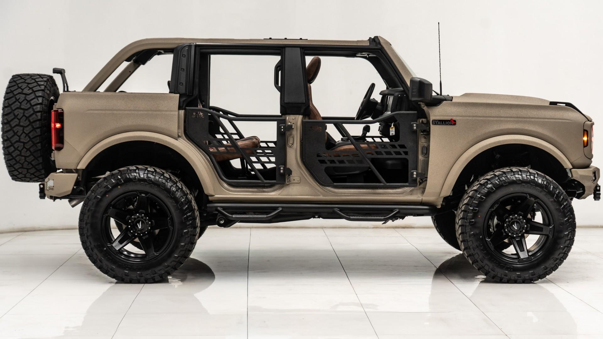 2025 FORD BRONCO in Tan, photo 25 of 54