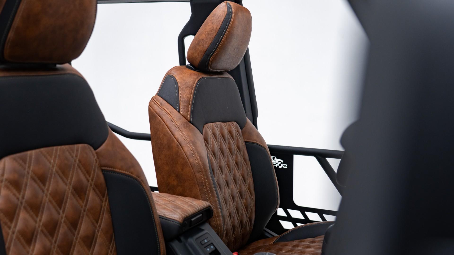 2025 FORD BRONCO in Tan, photo 31 of 54