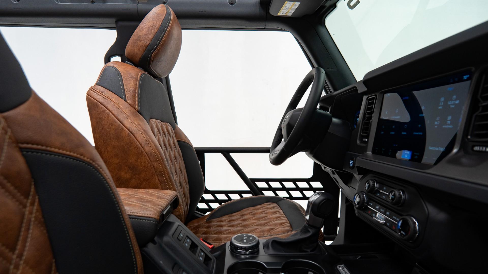 2025 FORD BRONCO in Tan, photo 4 of 54