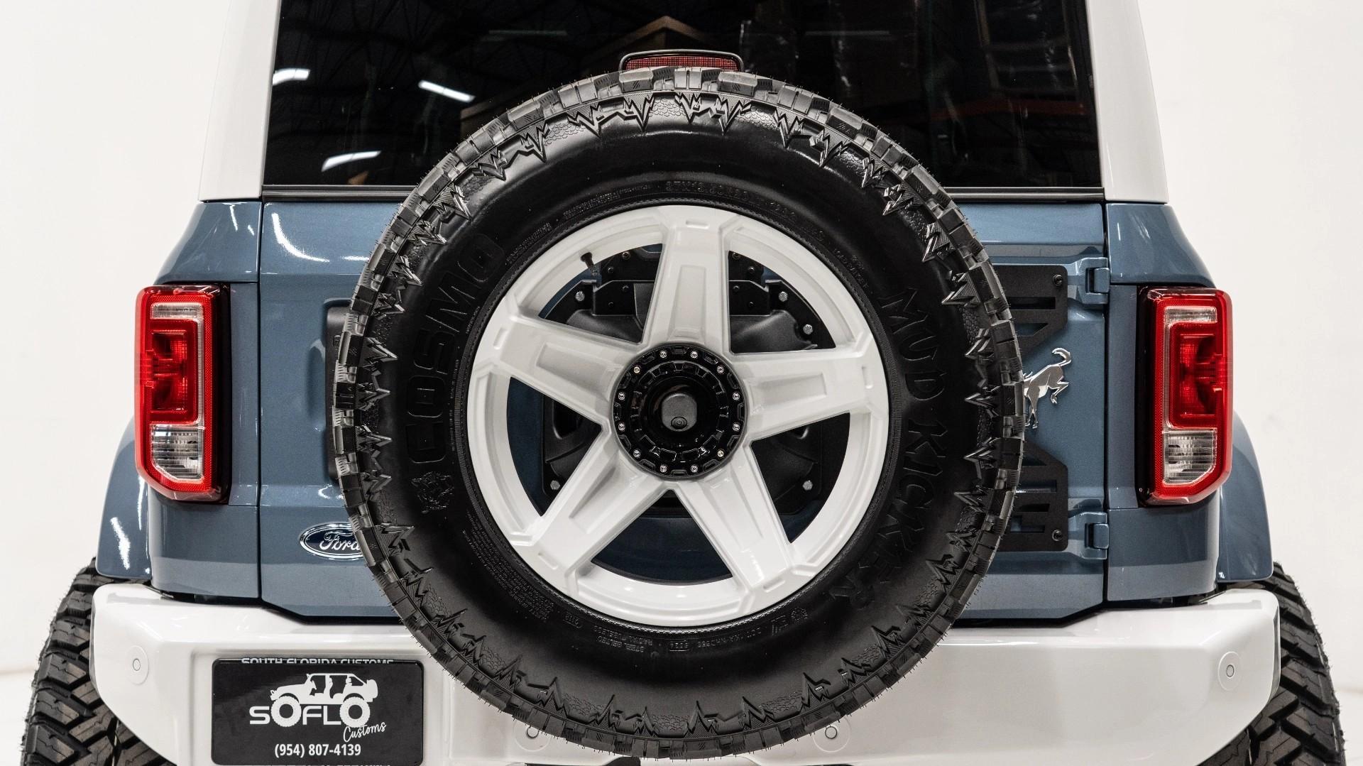 2025 FORD BRONCO in Azzure Gray, photo 7 of 22