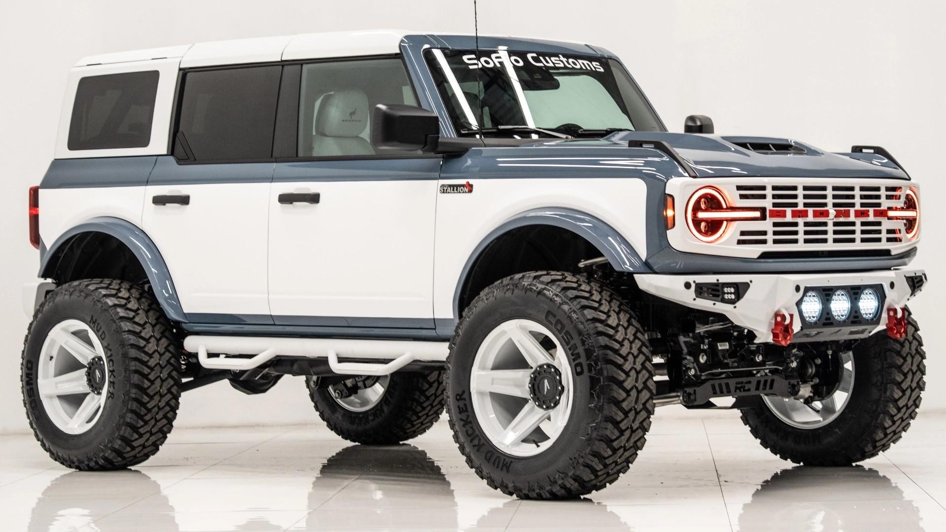 2025 FORD BRONCO in Azzure Gray, photo 3 of 22