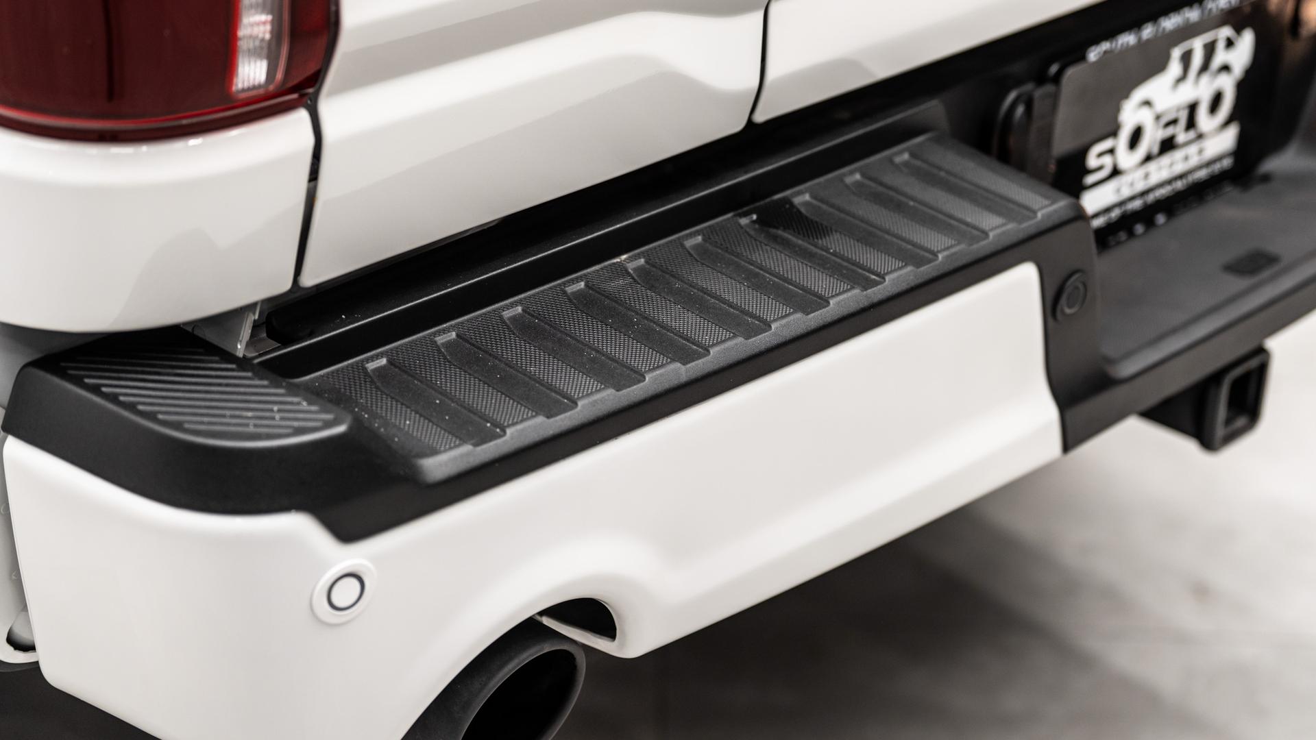 2025 FORD F-150 LARIAT in White, photo 21 of 56