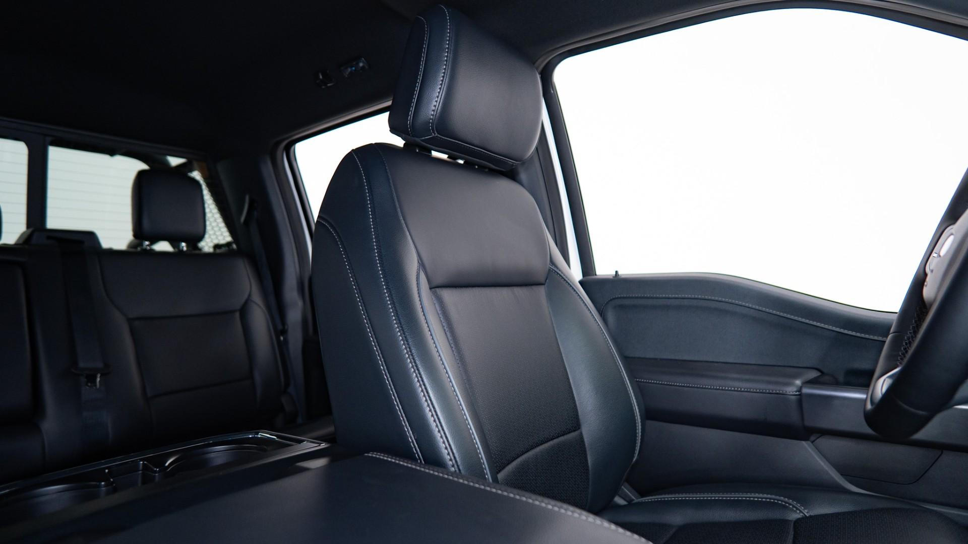 2025 FORD F-150 LARIAT in White, photo 38 of 56