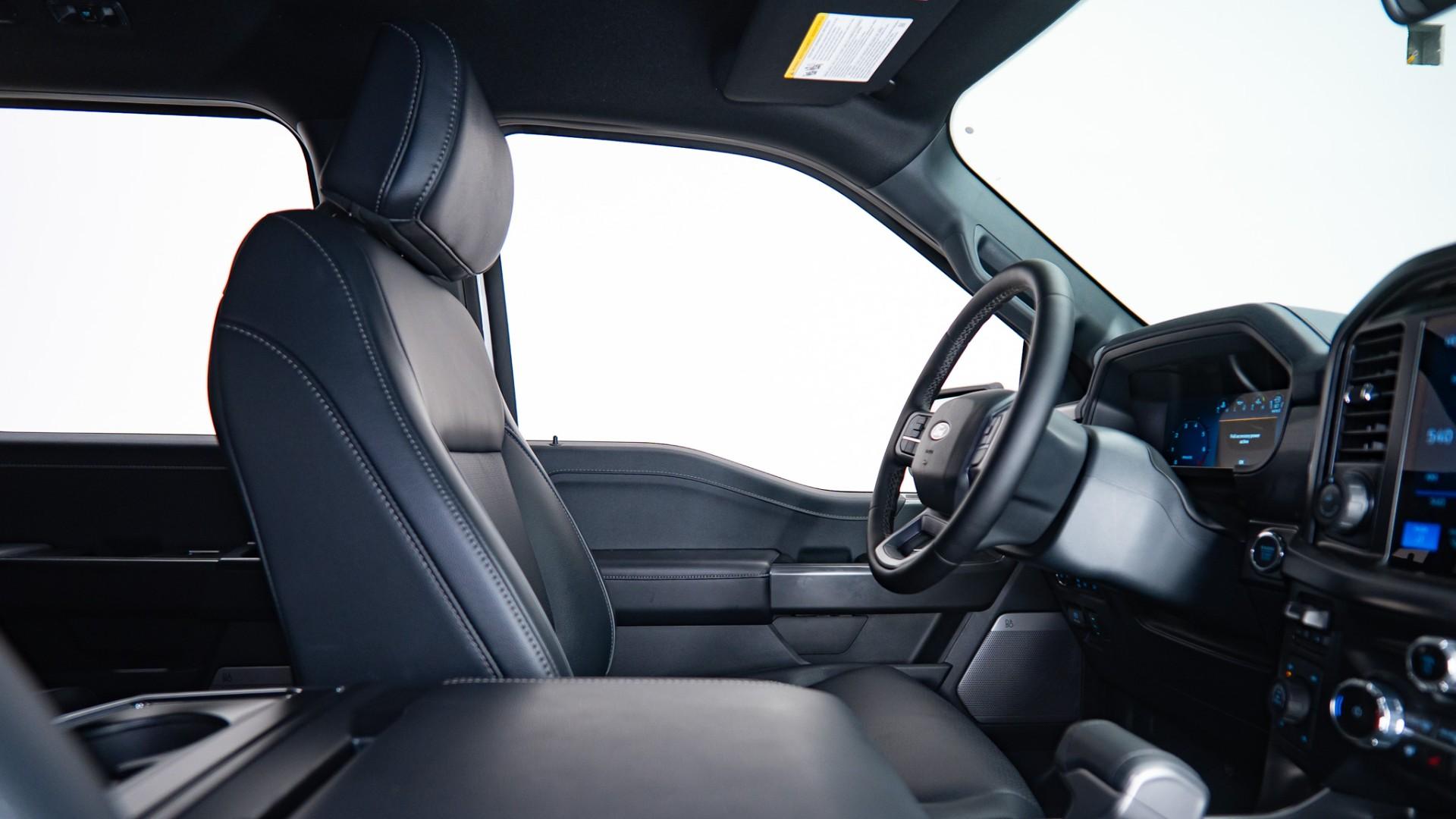2025 FORD F-150 LARIAT in White, photo 39 of 56