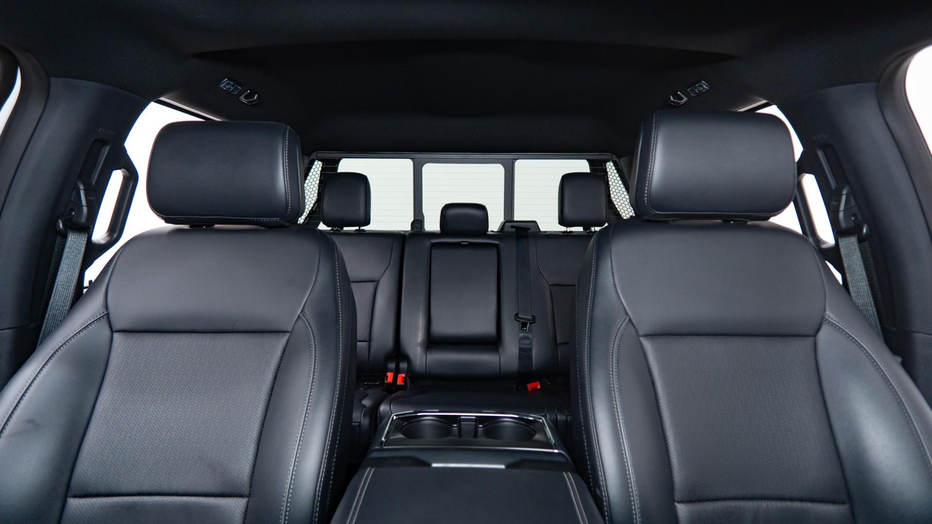 2025 FORD F-150 LARIAT in White, photo 3 of 56