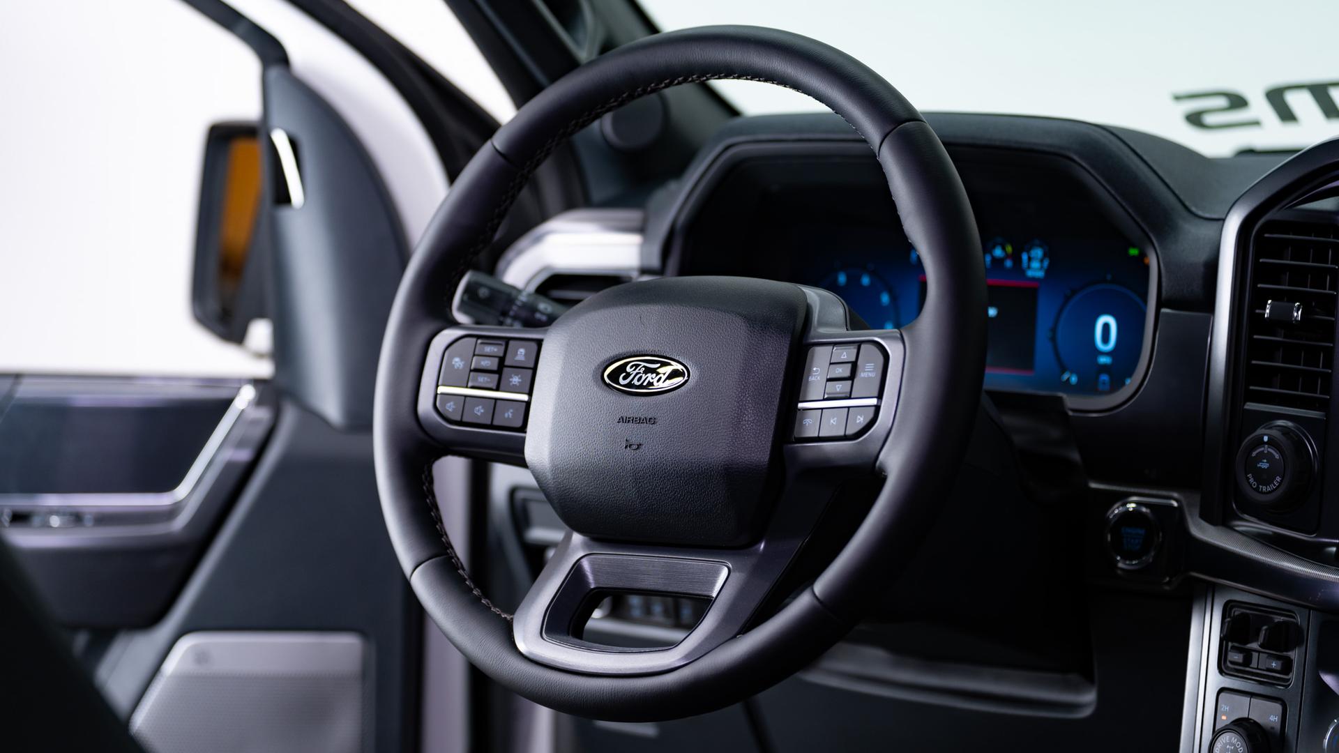 2025 FORD F-150 LARIAT in White, photo 50 of 56