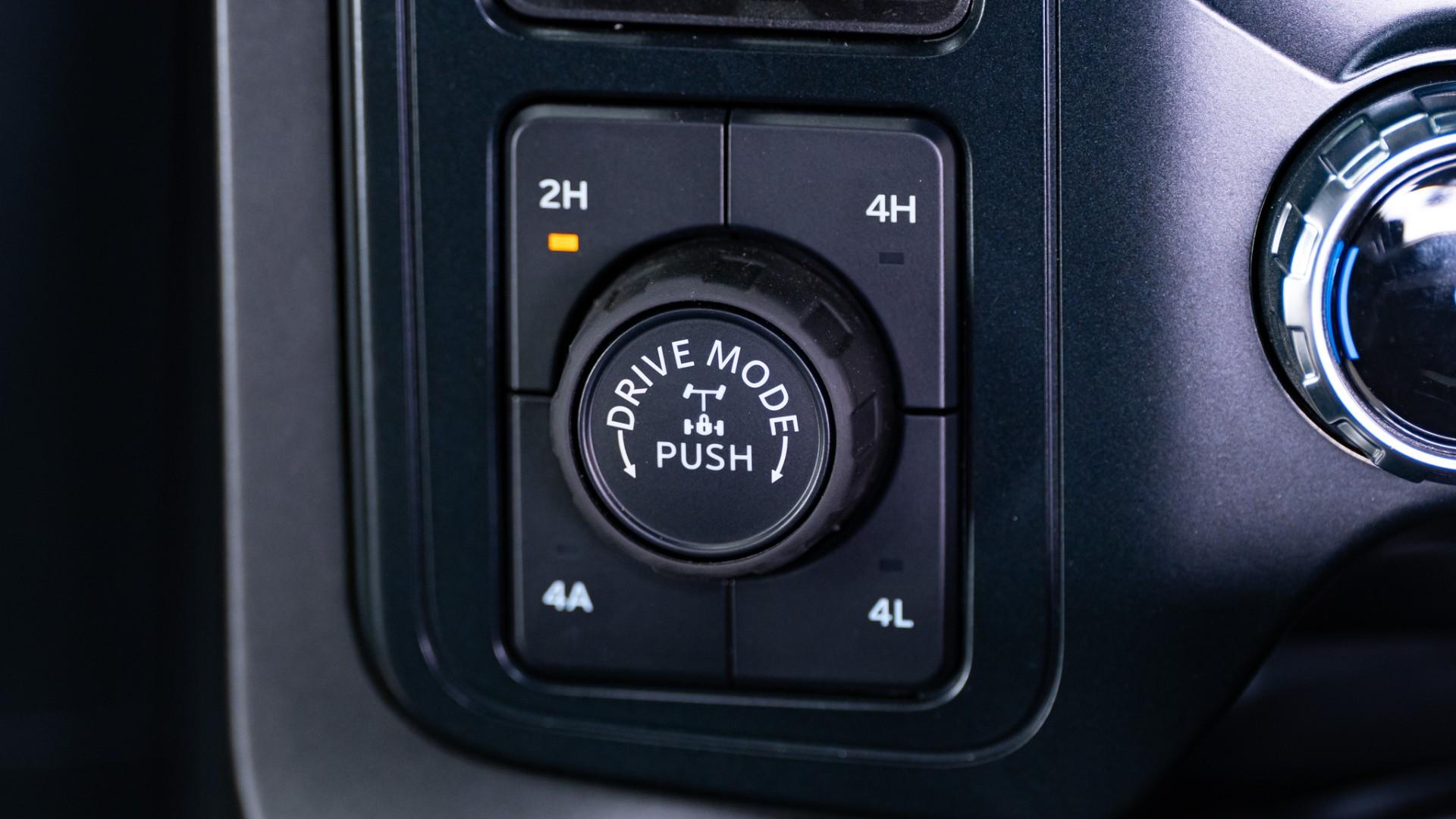 2025 FORD F-150 LARIAT in White, photo 52 of 56