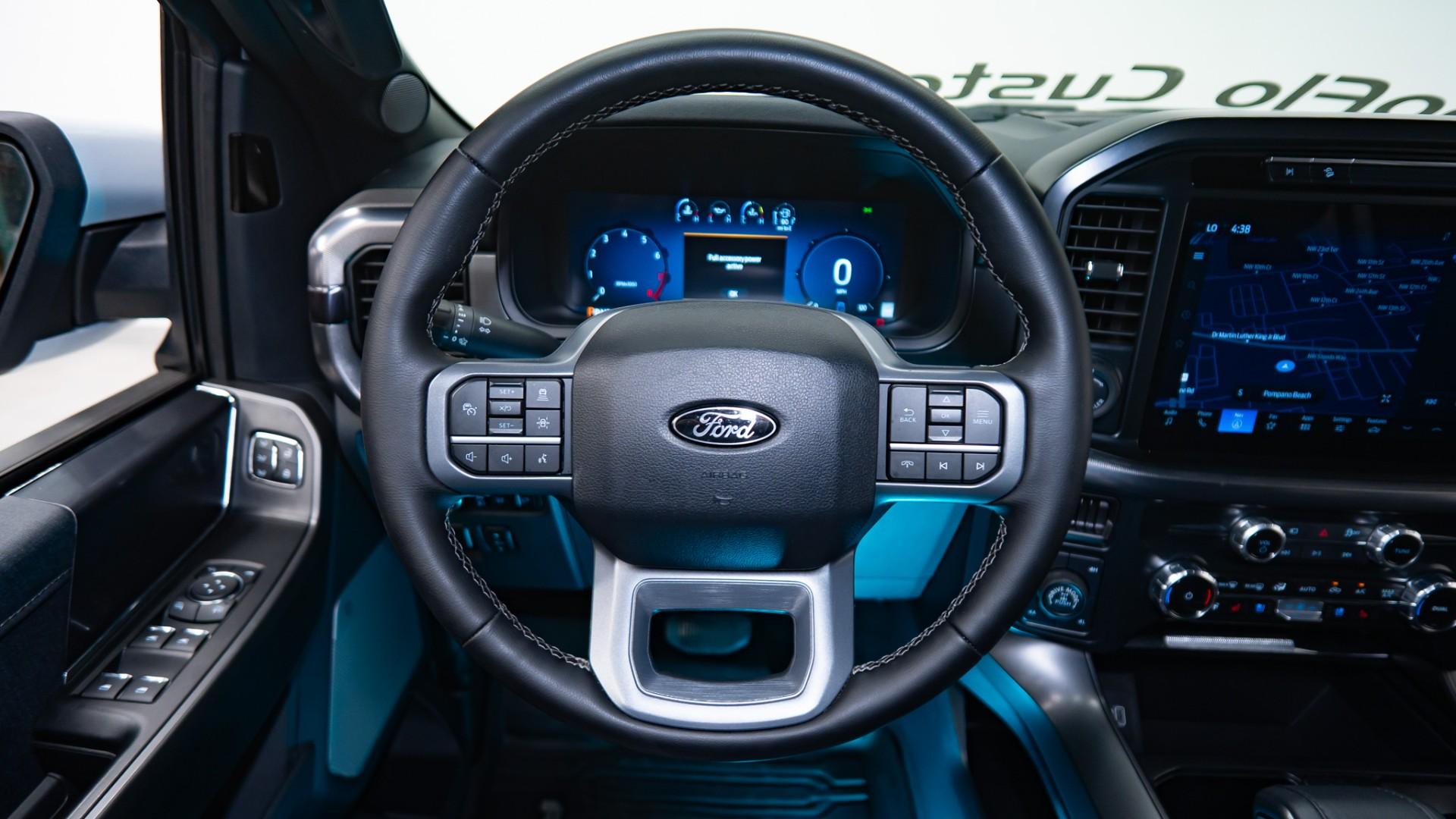 2025 FORD F-150 4X4 LARIAT in White, photo 34 of 53