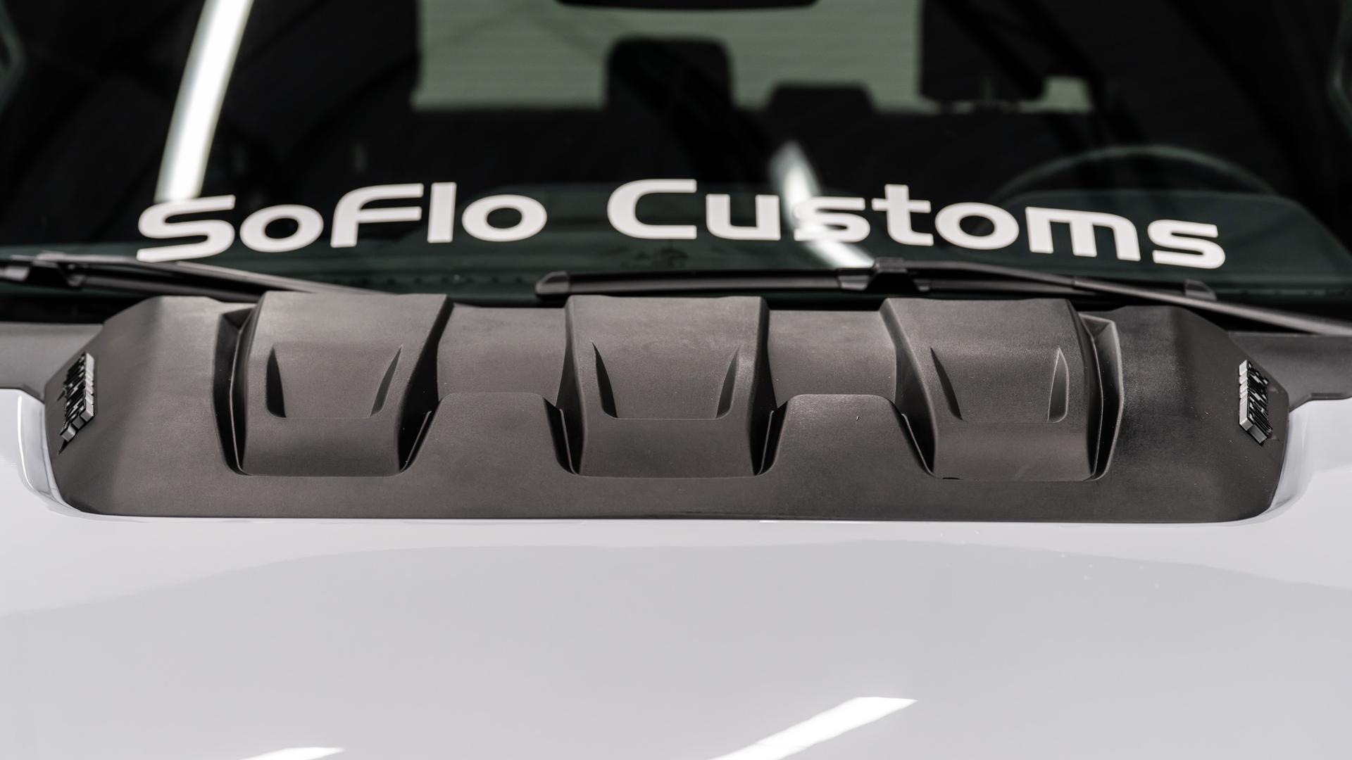 2025 FORD F-150 4X4 LARIAT in White, photo 43 of 53
