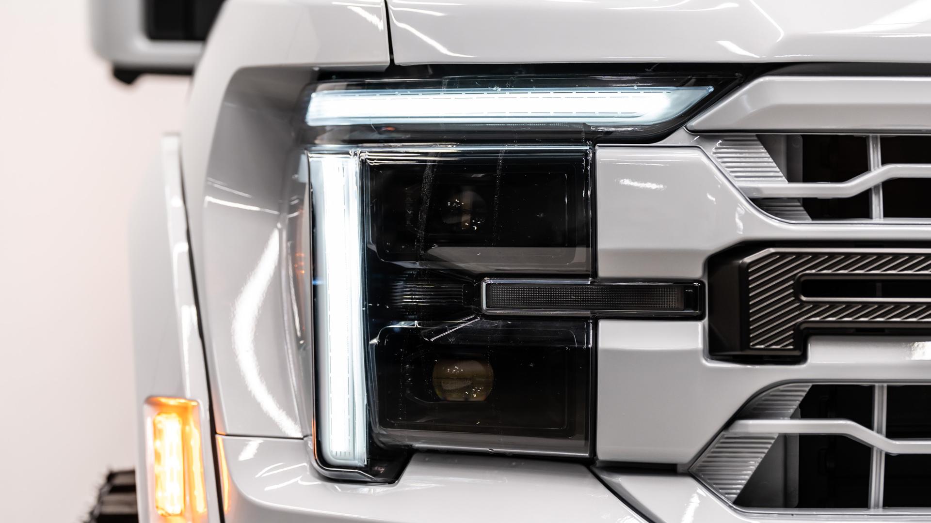 2025 FORD F-150 4X4 LARIAT in White, photo 8 of 53