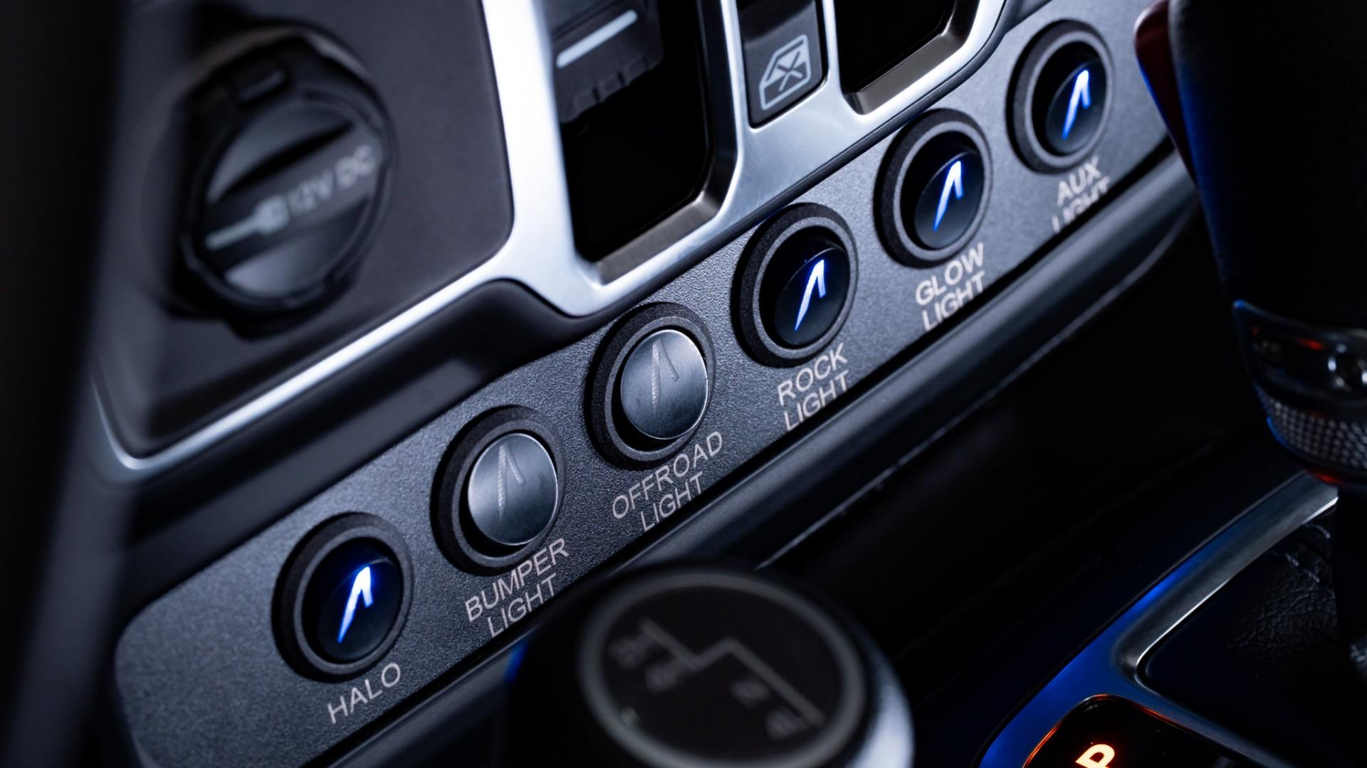 2026 JEEP WRANGLER in Black, photo 32 of 35