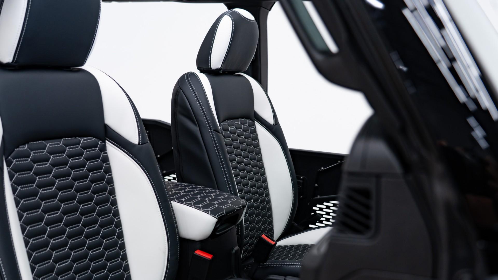 2026 JEEP WRANGLER in Black, photo 15 of 35