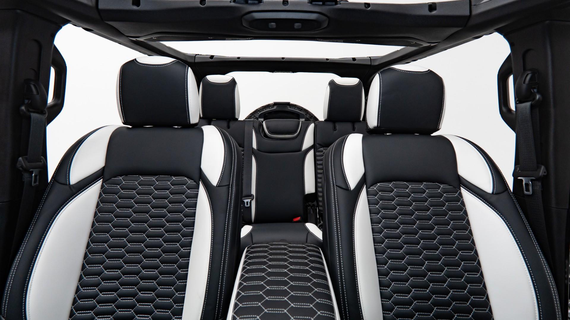 2026 JEEP WRANGLER in Black, photo 19 of 35