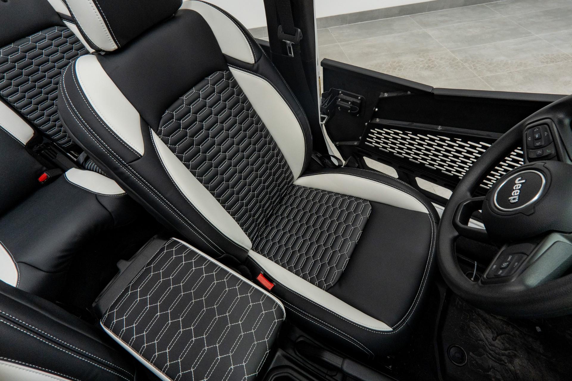 2026 JEEP WRANGLER in BRIGHT WHITE CLEARCOAT, photo 32 of 56