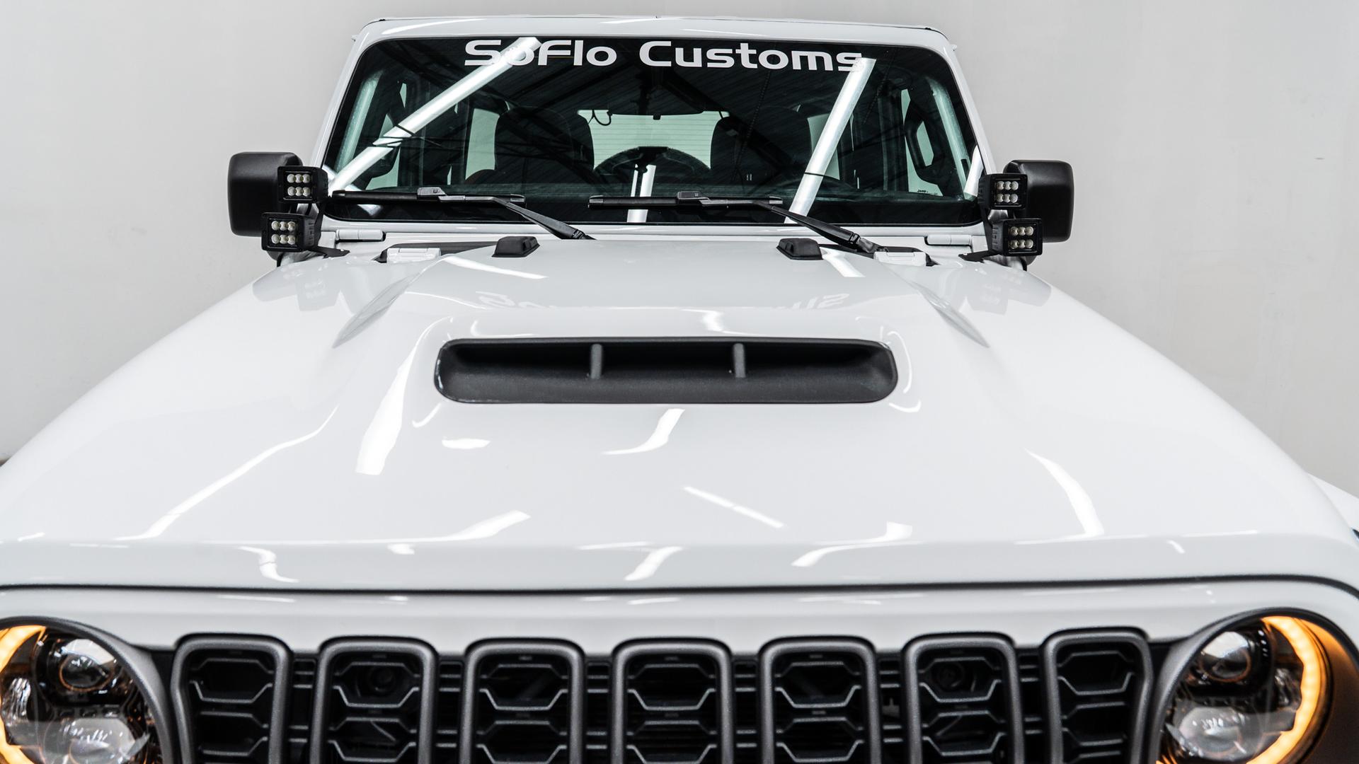 2026 JEEP WRANGLER in BRIGHT WHITE CLEARCOAT, photo 4 of 56