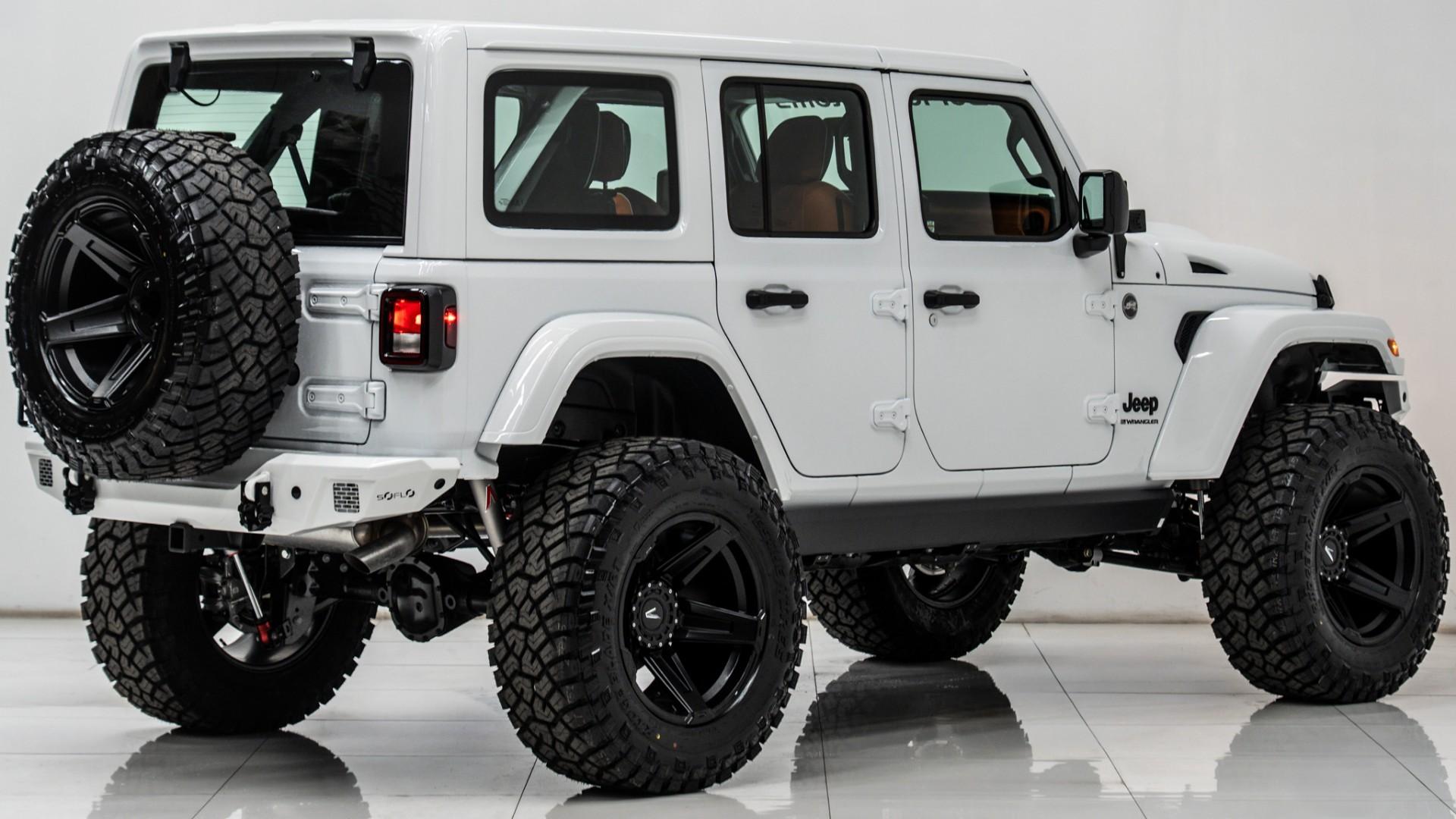 2026 JEEP WRANGLER in BRIGHT WHITE CLEARCOAT, photo 17 of 56