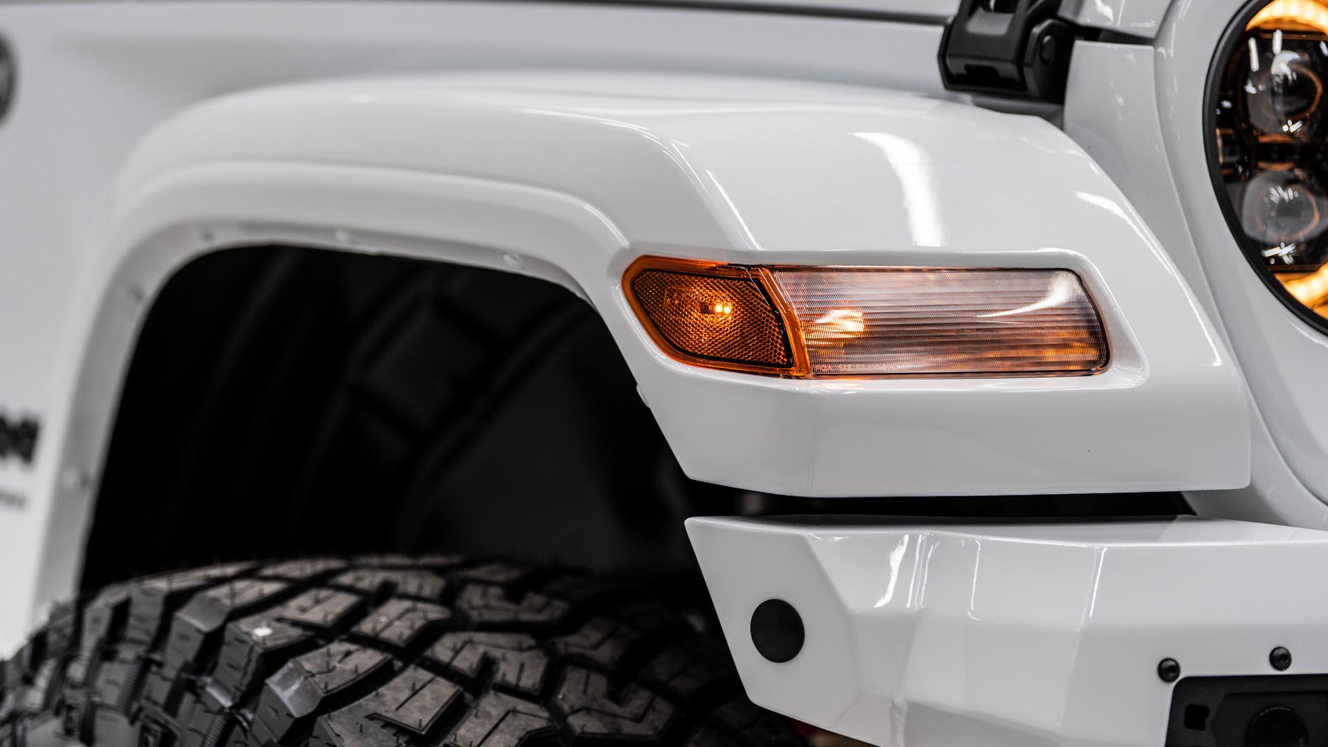 2026 JEEP WRANGLER in BRIGHT WHITE CLEARCOAT, photo 23 of 56