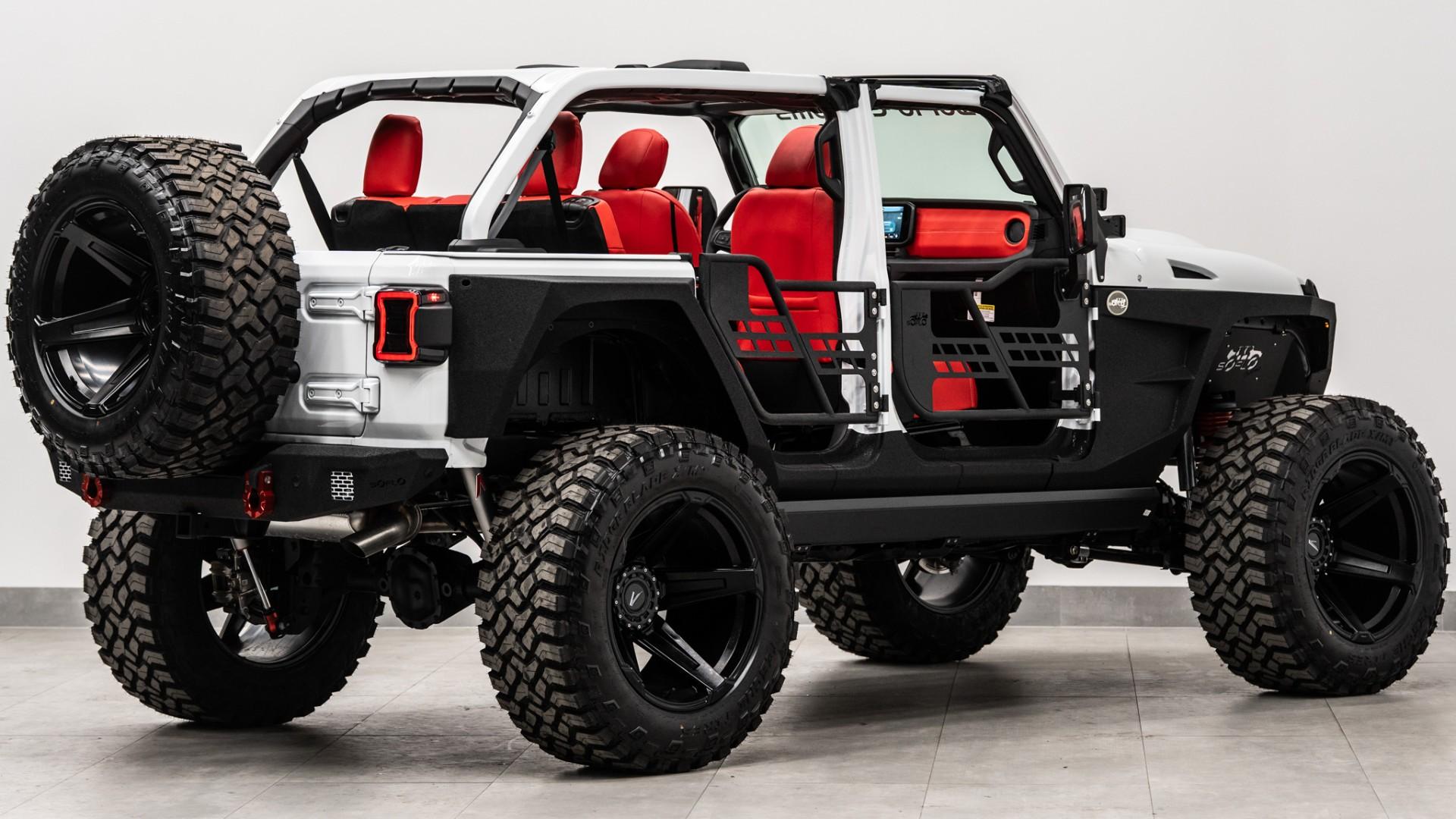 2026 JEEP WRANGLER in BRIGHT WHITE CLEARCOAT, photo 13 of 58