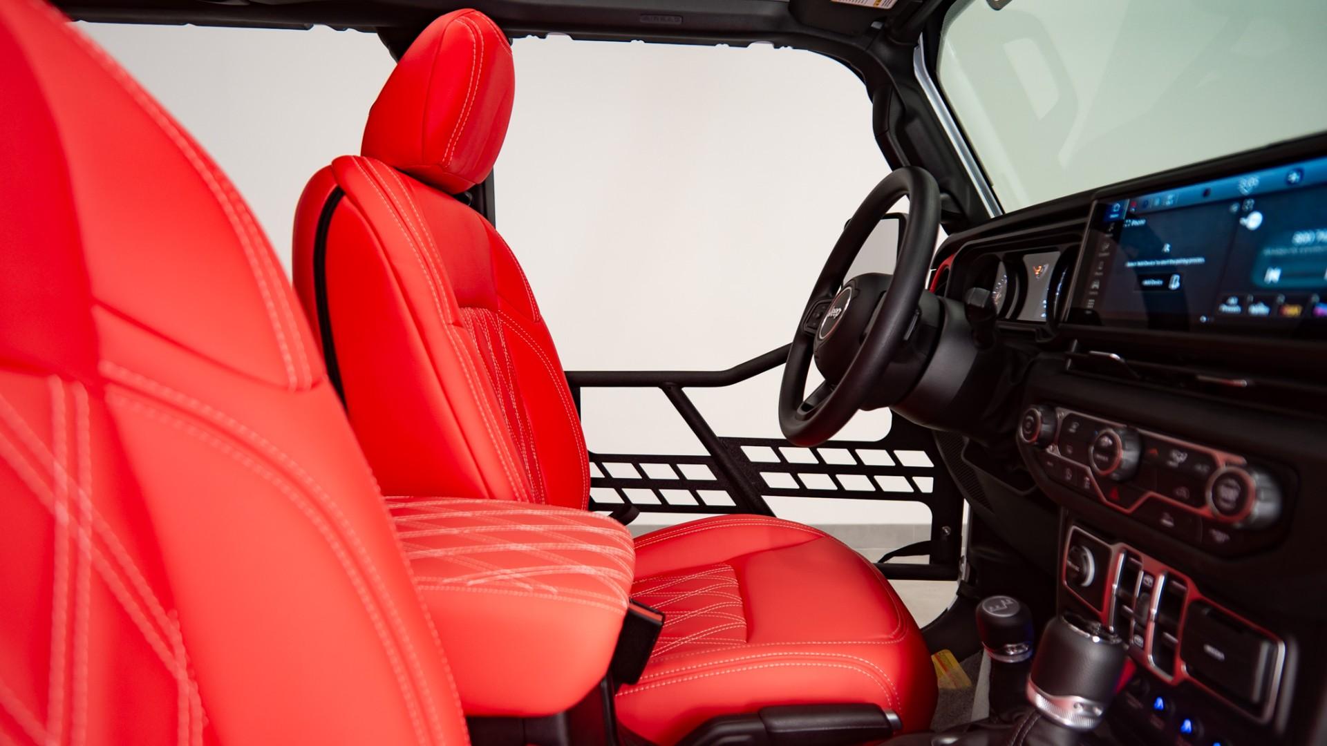 2026 JEEP WRANGLER in BRIGHT WHITE CLEARCOAT, photo 21 of 58