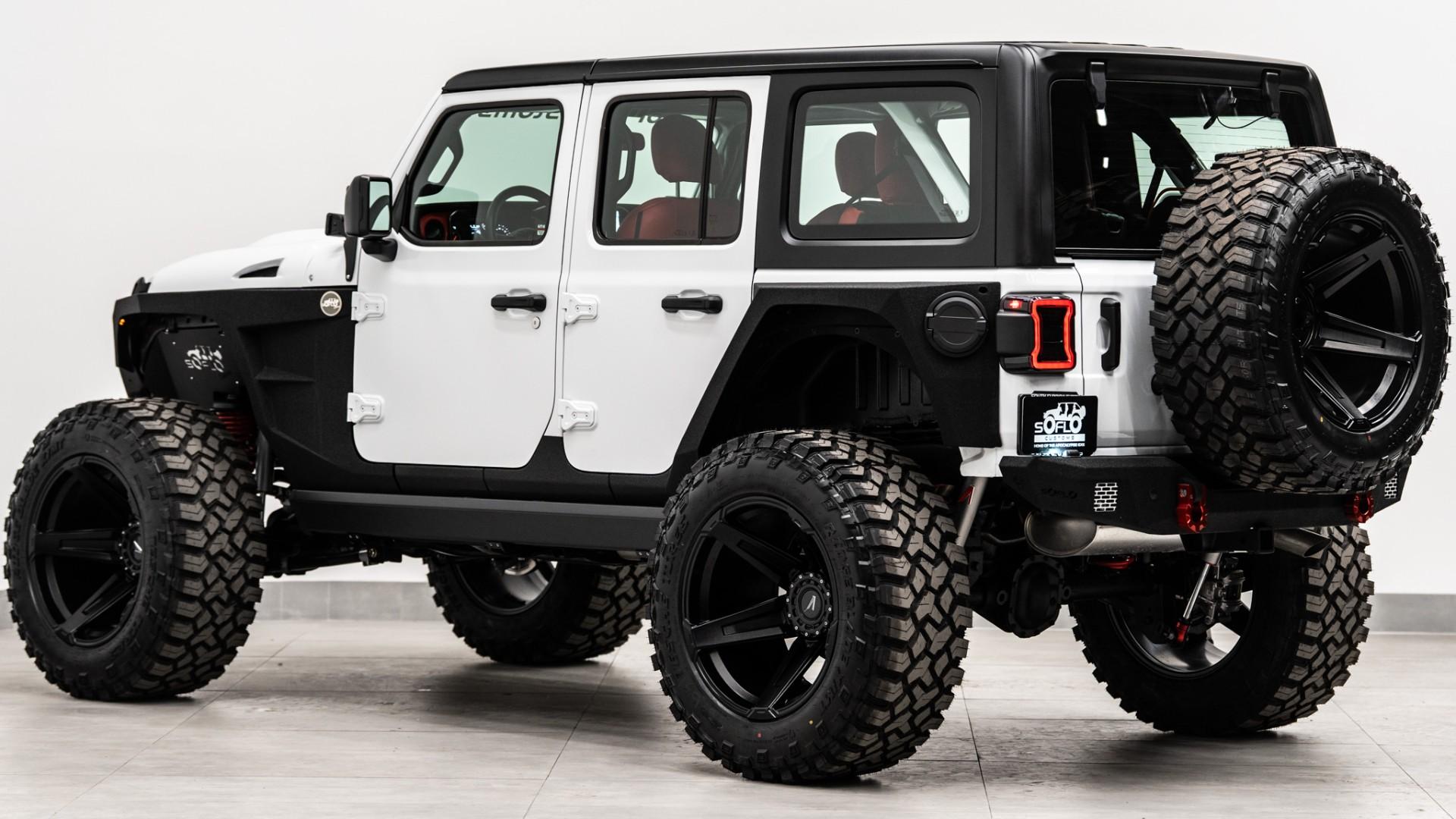 2026 JEEP WRANGLER in BRIGHT WHITE CLEARCOAT, photo 11 of 58