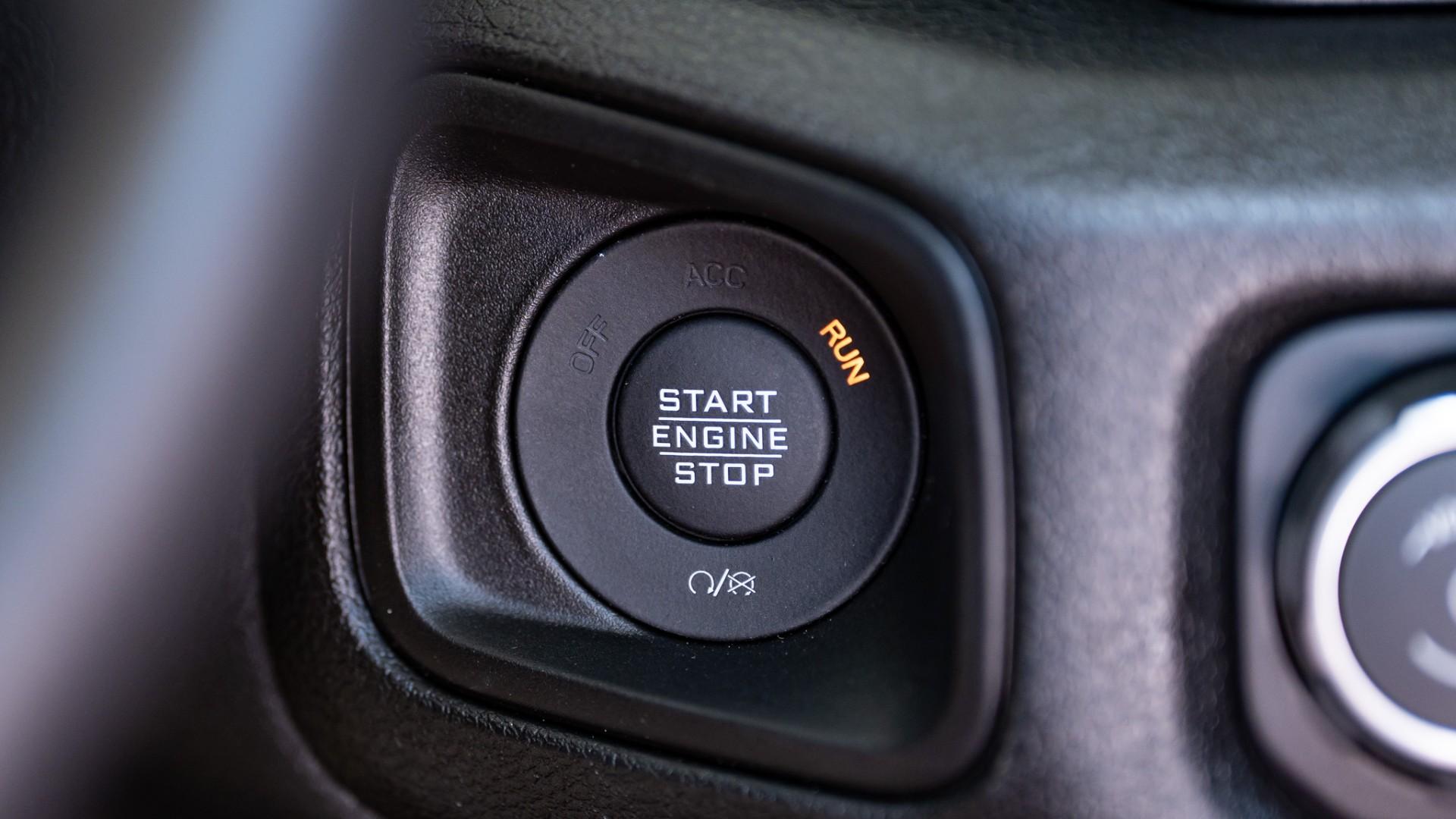 2026 JEEP WRANGLER in BLACK CLEARCOAT, photo 20 of 50