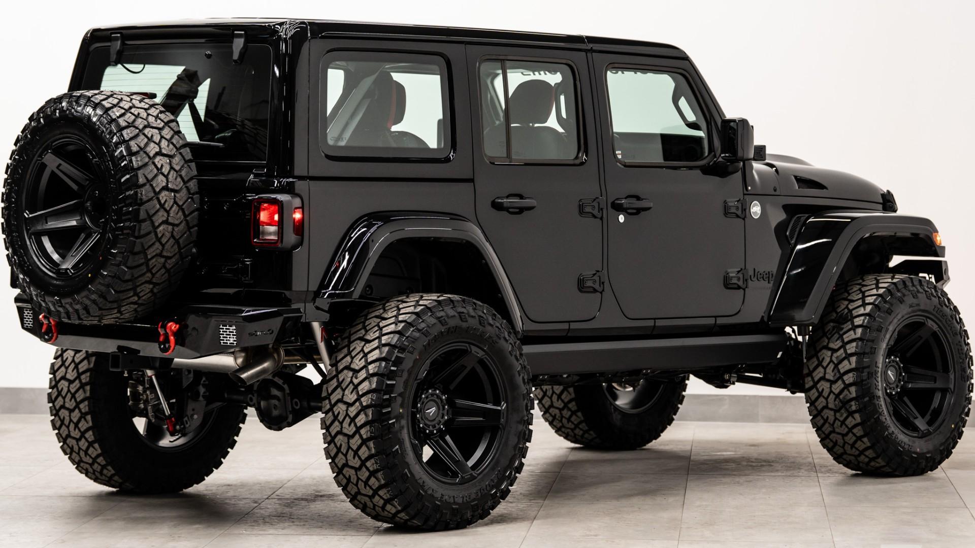 2026 JEEP WRANGLER in BLACK CLEARCOAT, photo 9 of 50