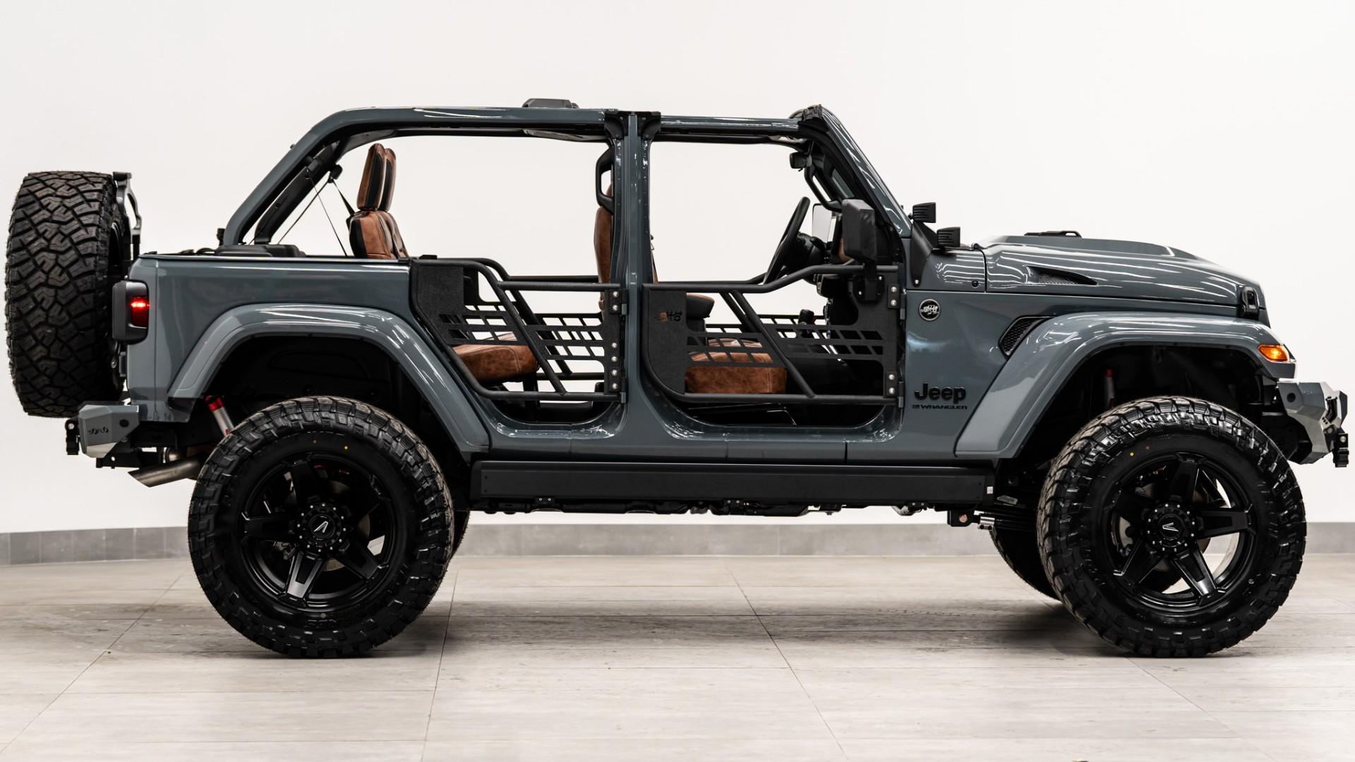 2026 JEEP WRANGLER in ANVIL CLEARCOAT, photo 12 of 44