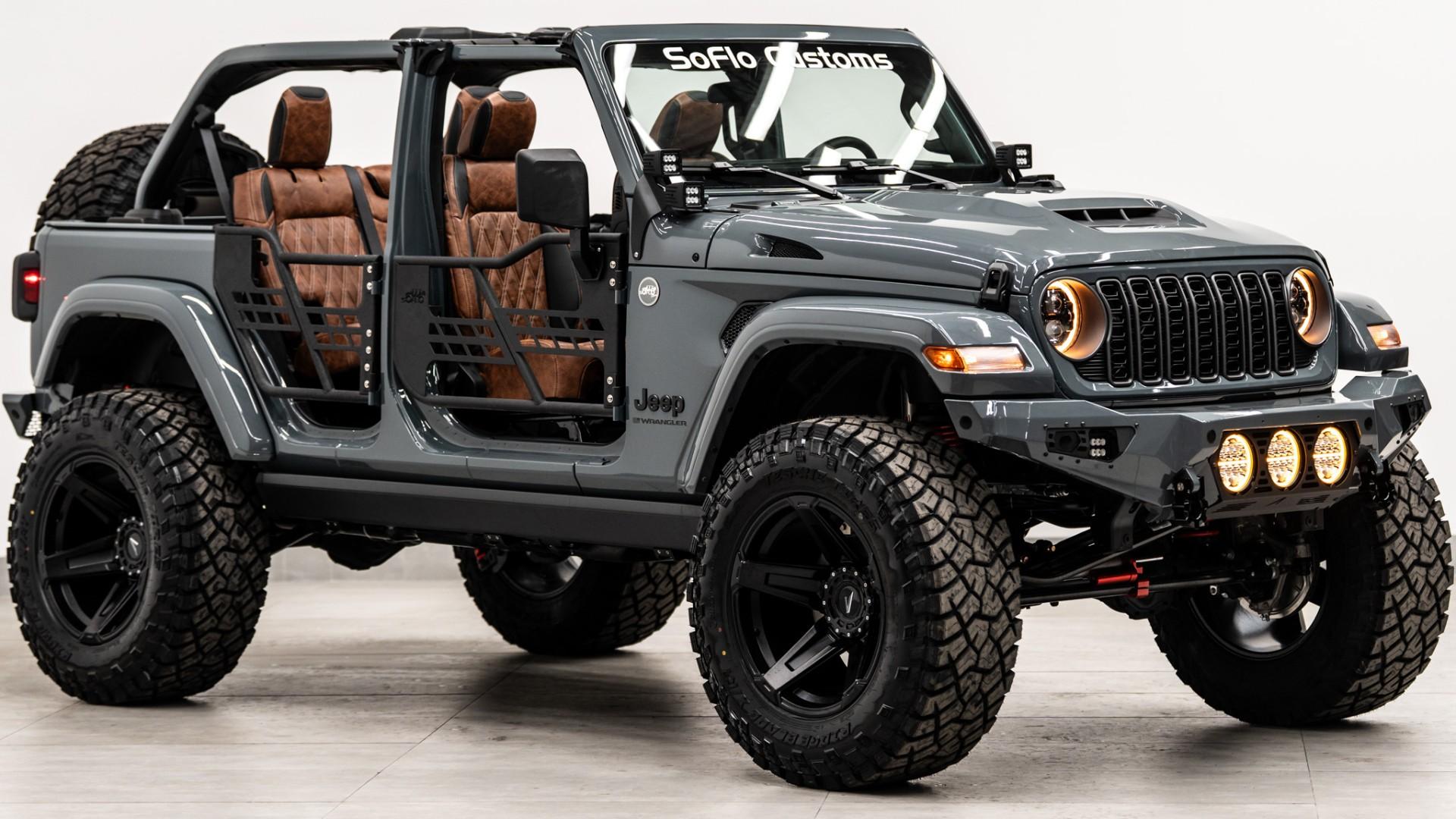 2026 JEEP WRANGLER in ANVIL CLEARCOAT, photo 11 of 44
