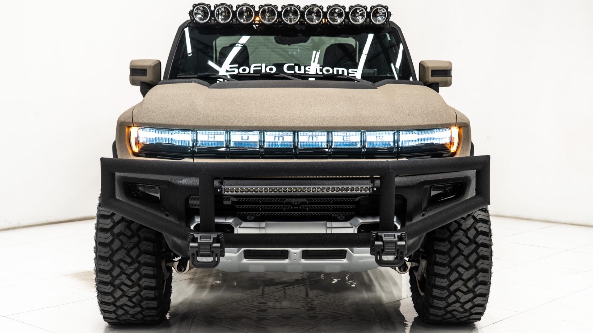 2024 GMC HUMMER EV 3X in Tan, photo 23 of 49