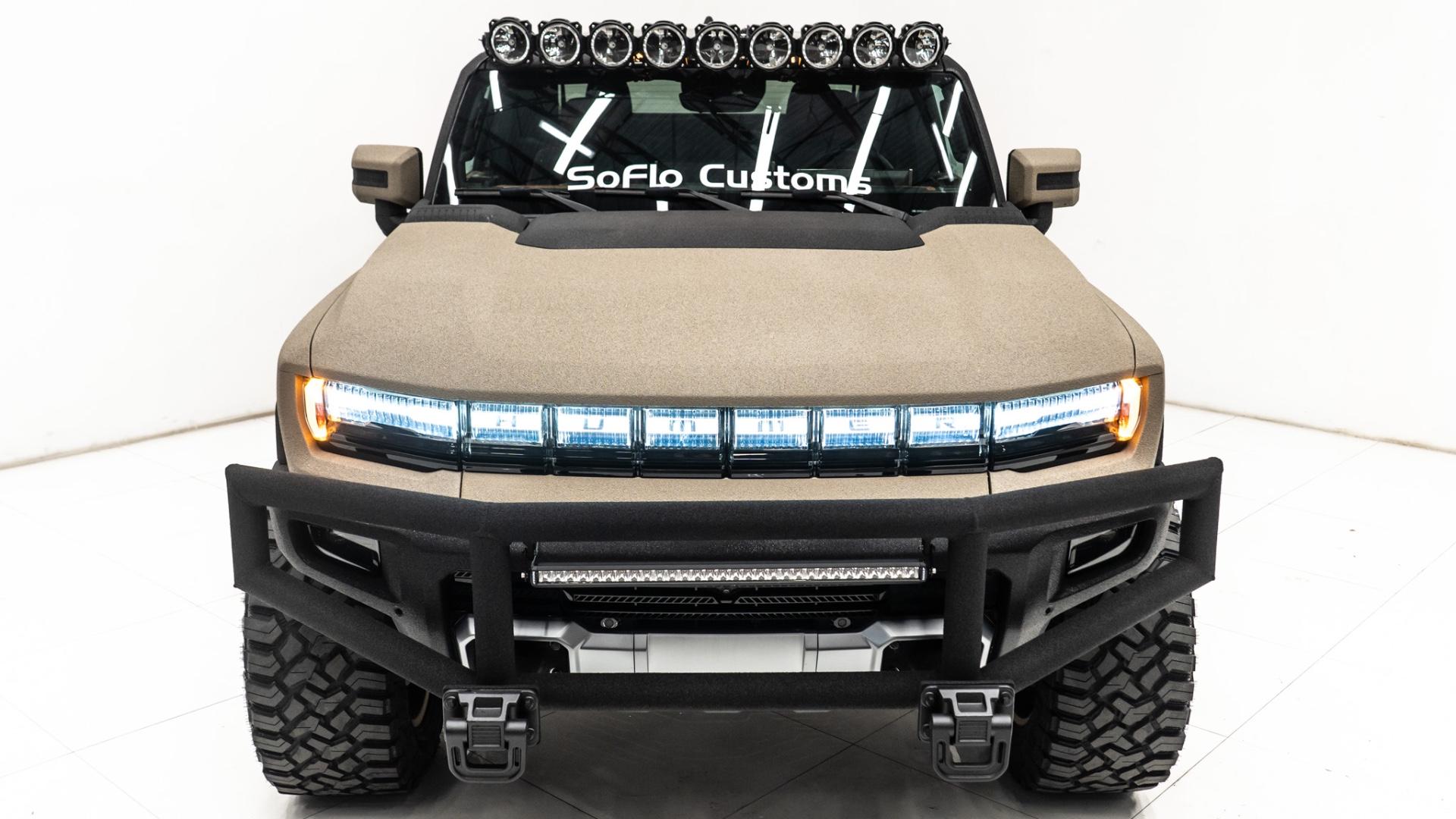 2024 GMC HUMMER EV 3X in Tan, photo 24 of 49