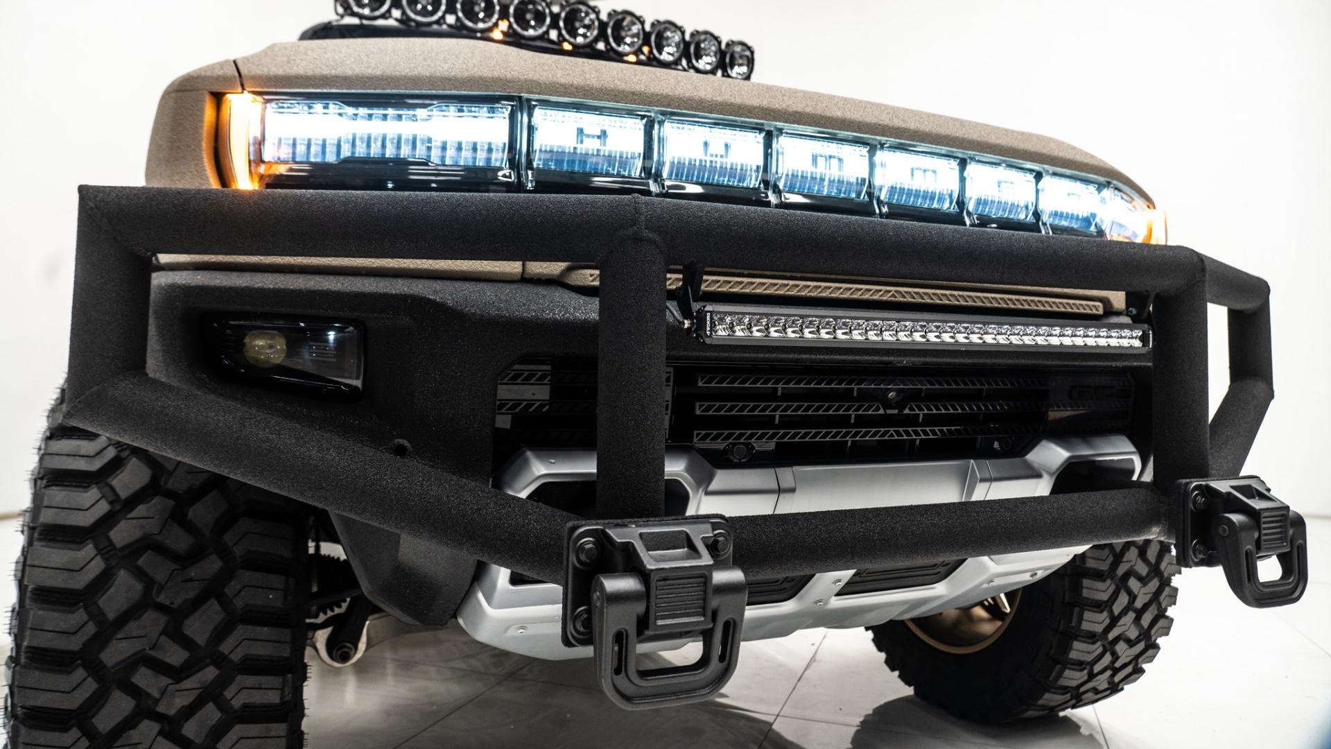 2024 GMC HUMMER EV 3X in Tan, photo 27 of 49