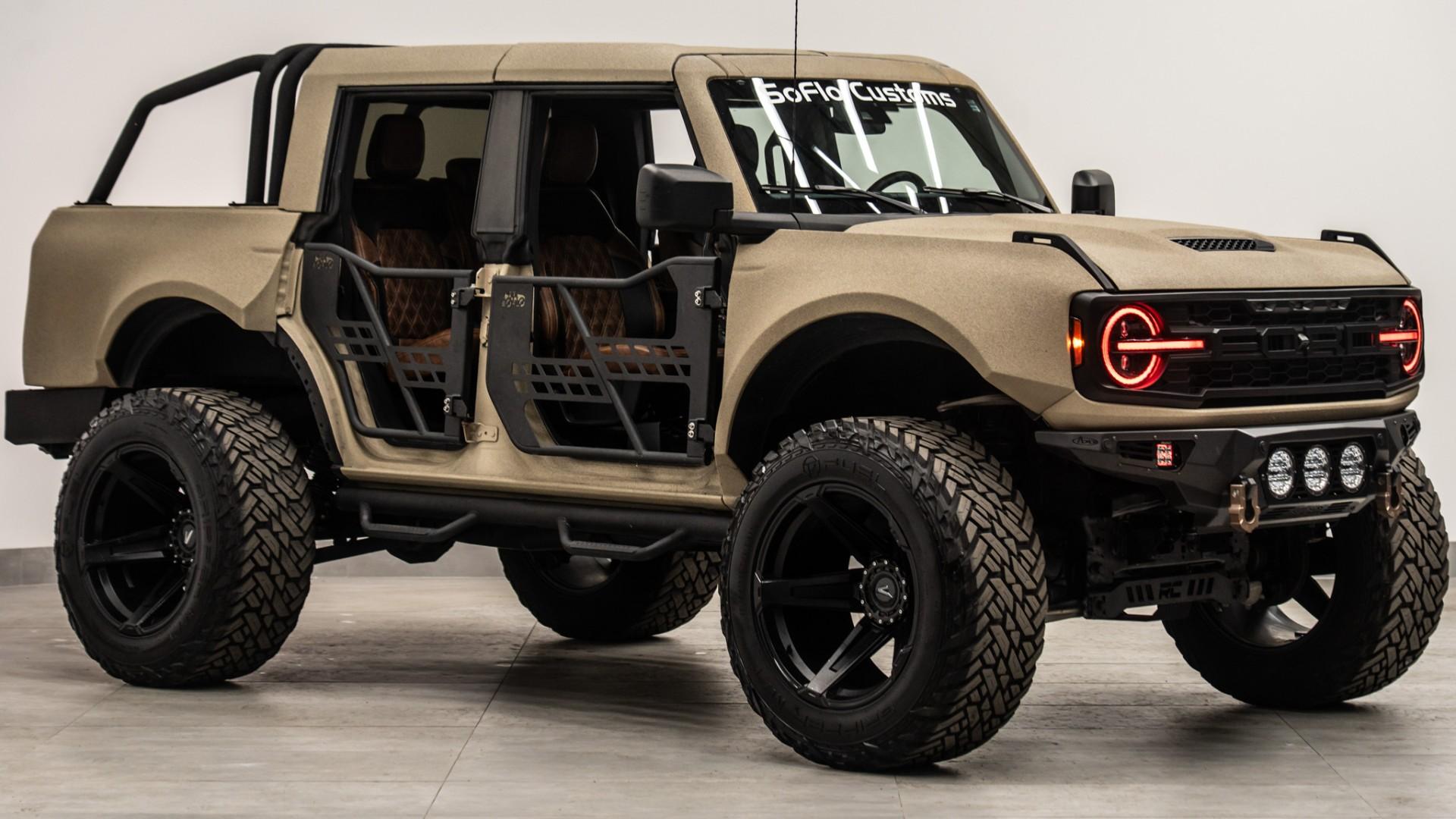 2023 FORD BRONCO 4X4 in Tan, photo 6 of 48