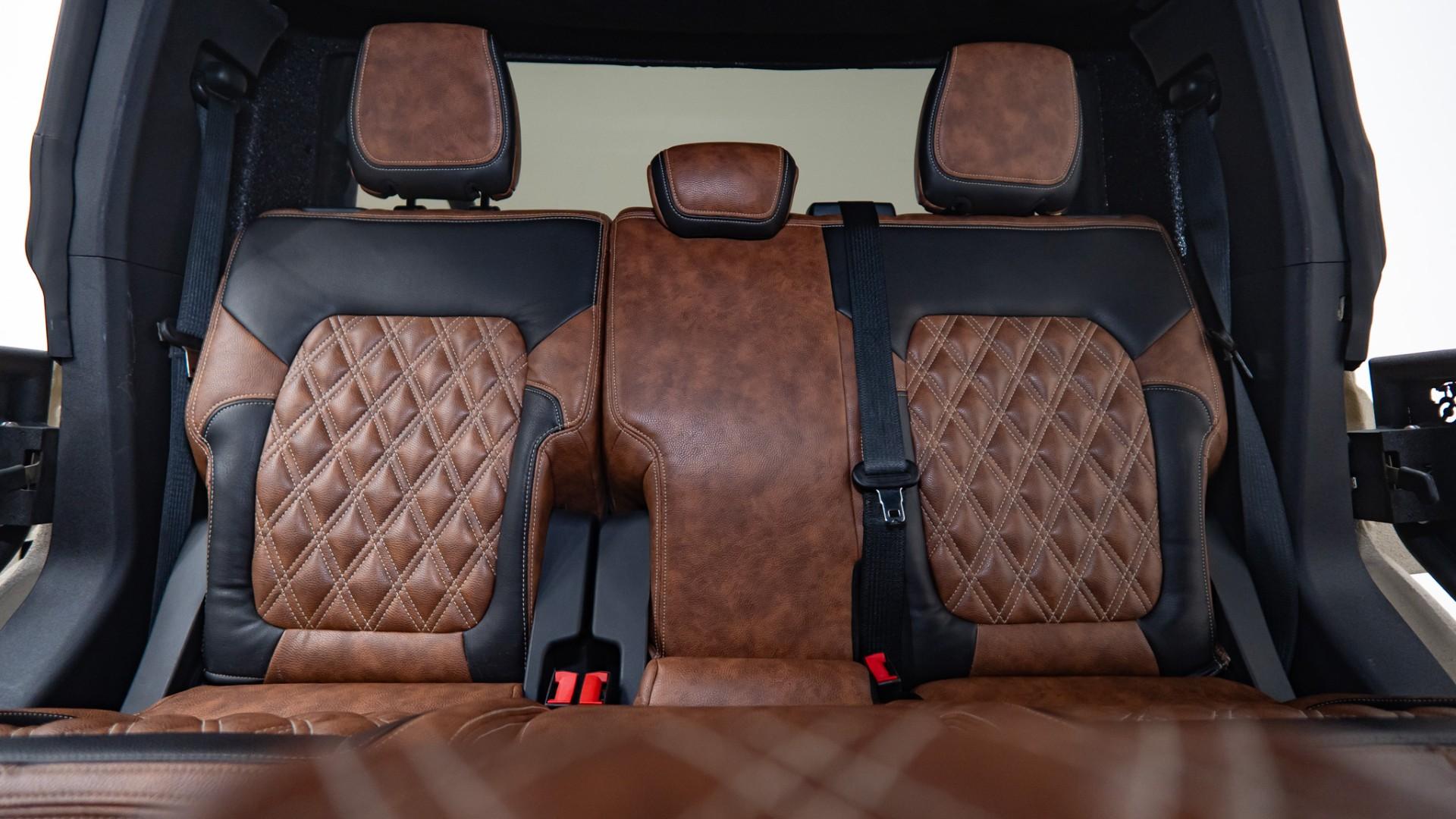 2023 FORD BRONCO 4X4 in Tan, photo 20 of 48