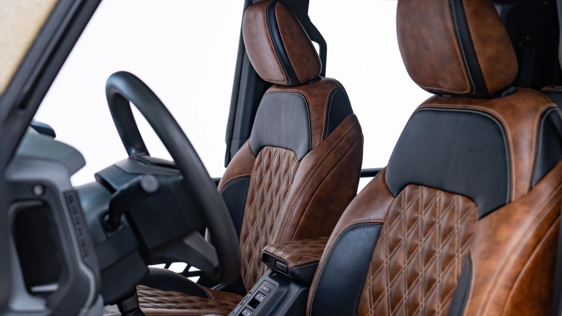 2023 FORD BRONCO 4X4 in Tan, photo 31 of 48