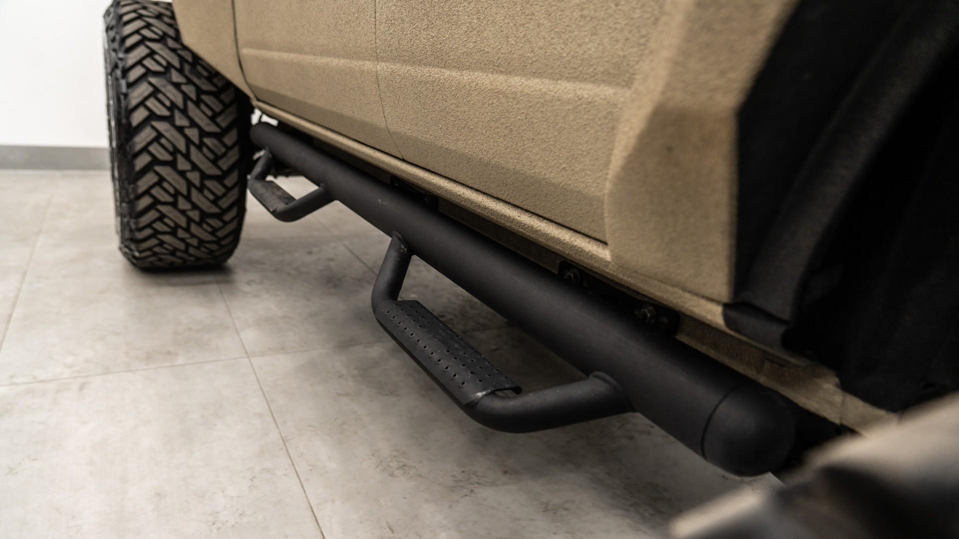 2023 FORD BRONCO 4X4 in Tan, photo 46 of 48