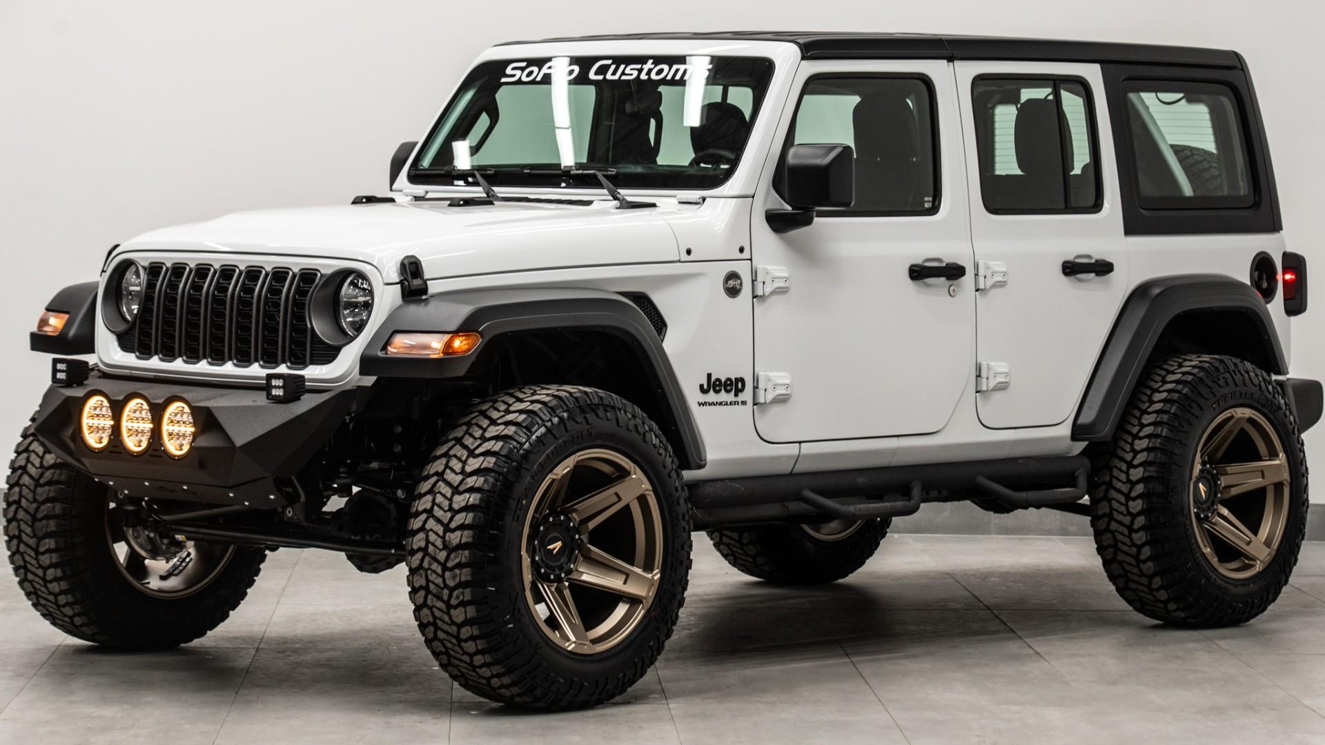 2026 JEEP WRANGLER in BRIGHT WHITE CLEARCOAT, photo 4 of 5