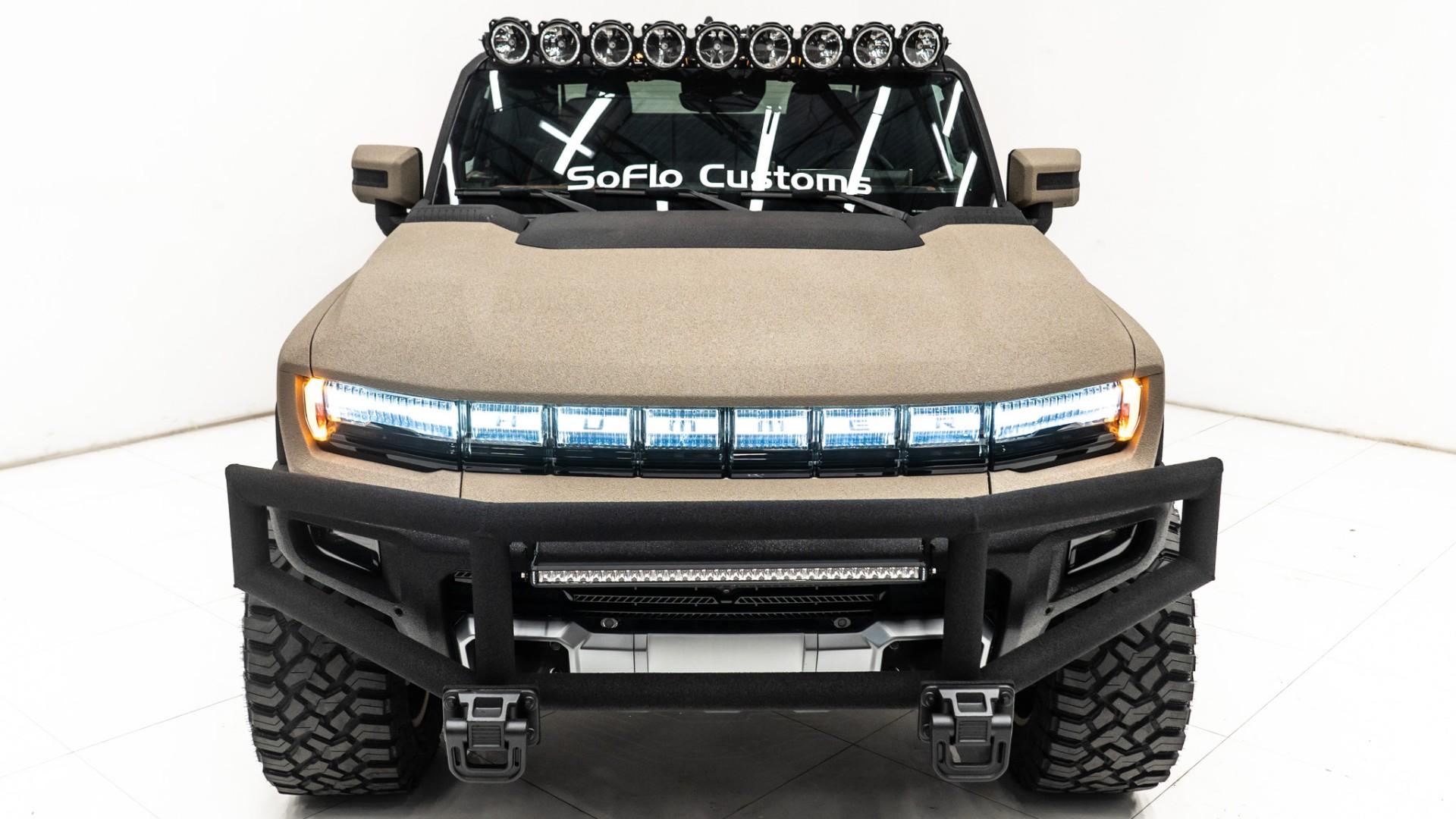 2023 GMC HUMMER EV 3X in Tan, photo 20 of 52