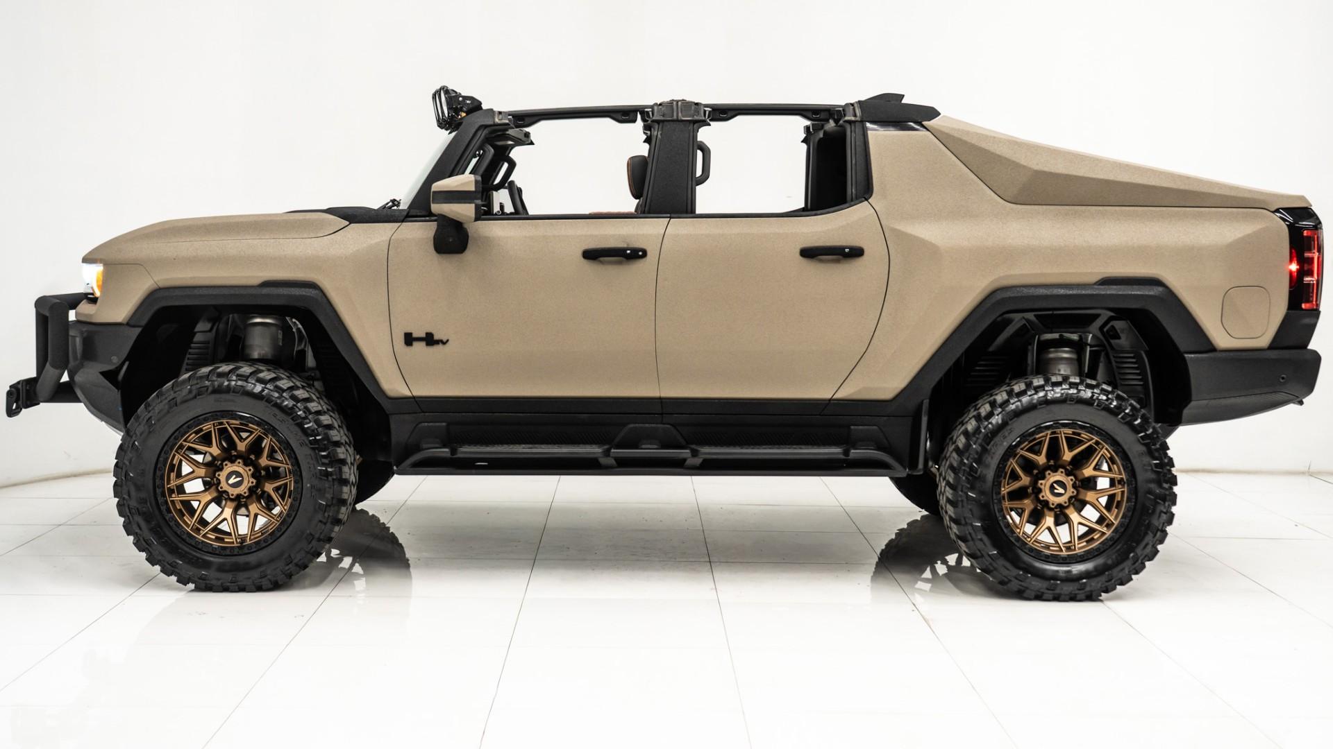 2023 GMC HUMMER EV 3X in Tan, photo 15 of 52