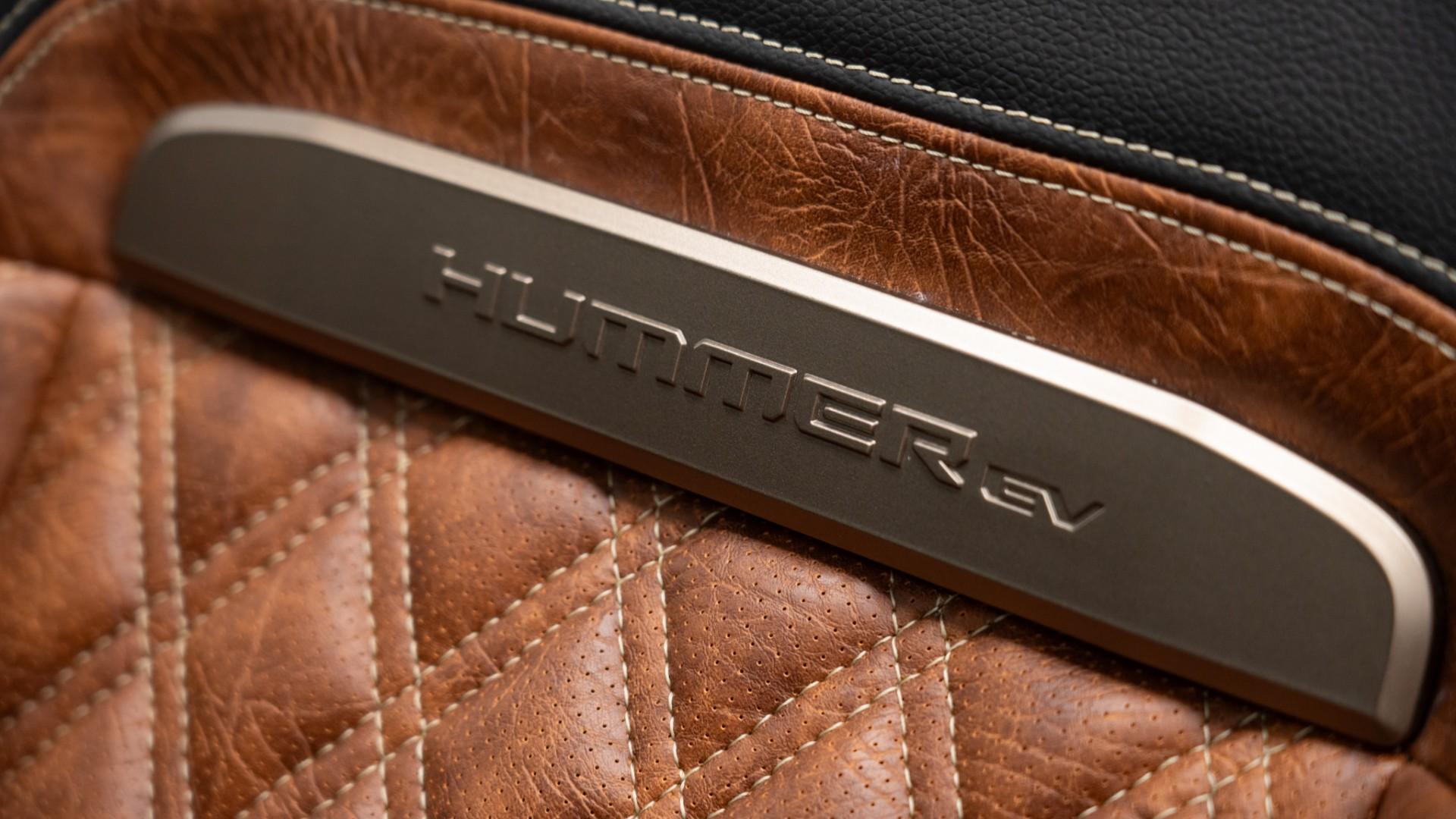 2023 GMC HUMMER EV 3X in Tan, photo 39 of 52
